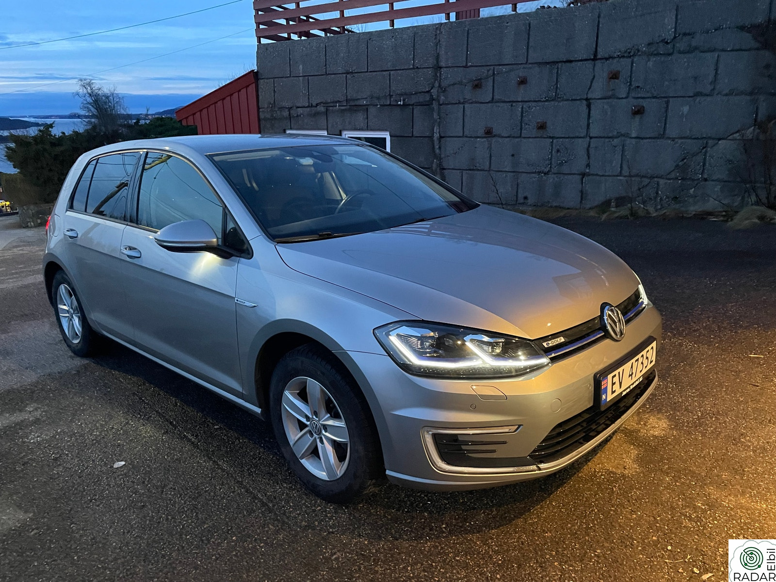 VOLKSWAGEN GOLF E-Golf 231km rekkevidde