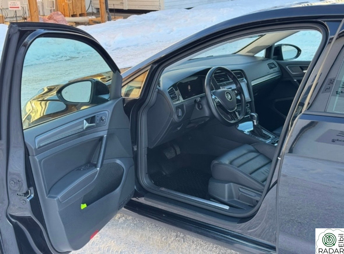 VOLKSWAGEN GOLF E-golf