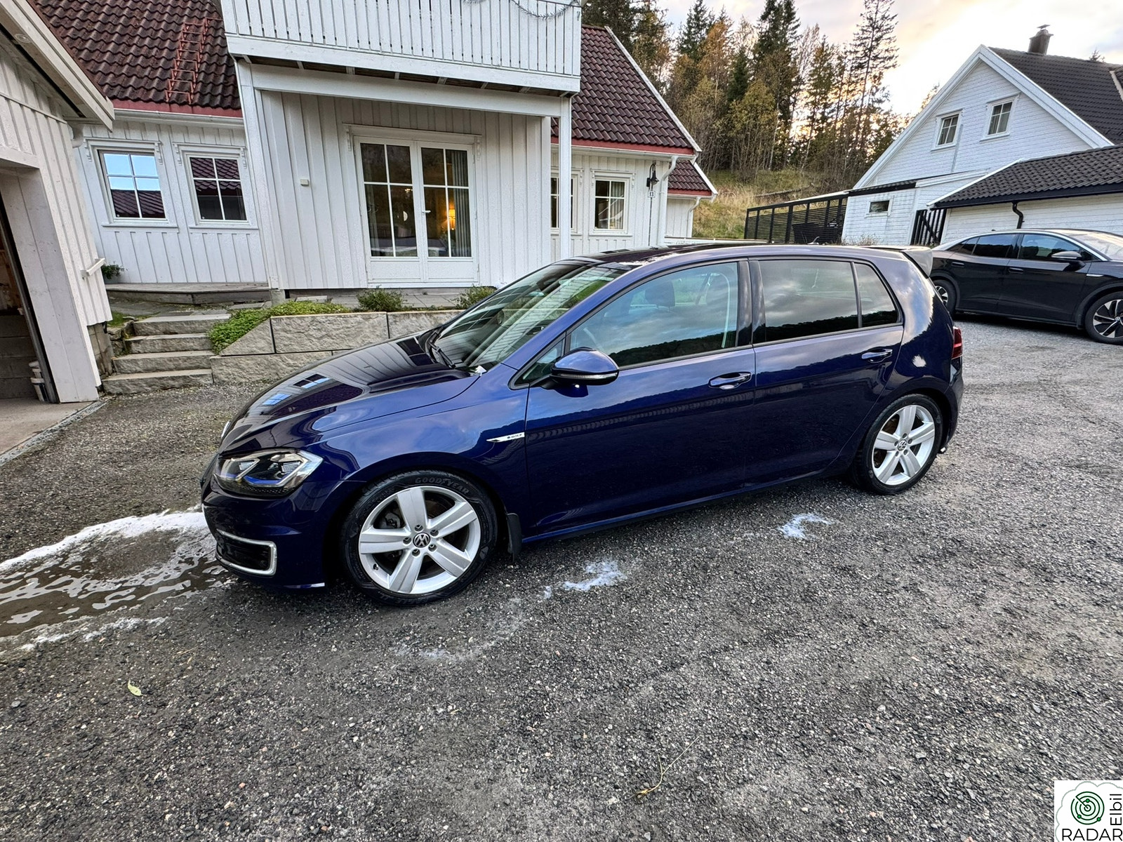 VOLKSWAGEN GOLF Exclusive