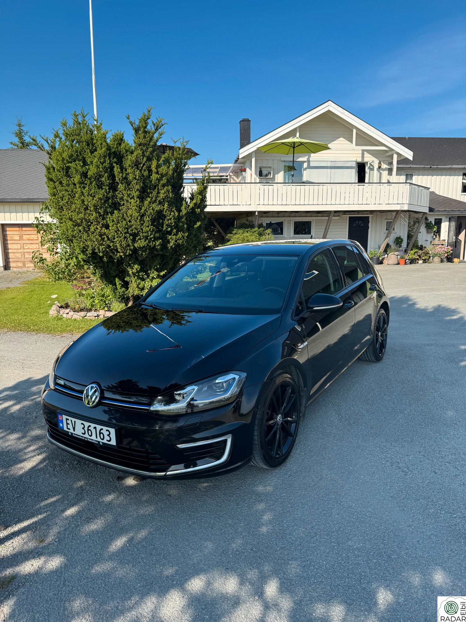 VOLKSWAGEN GOLF E-GOLF TOPPUTSTYRT FELGPAKKE STØRST BATTERI EU GODKJENT