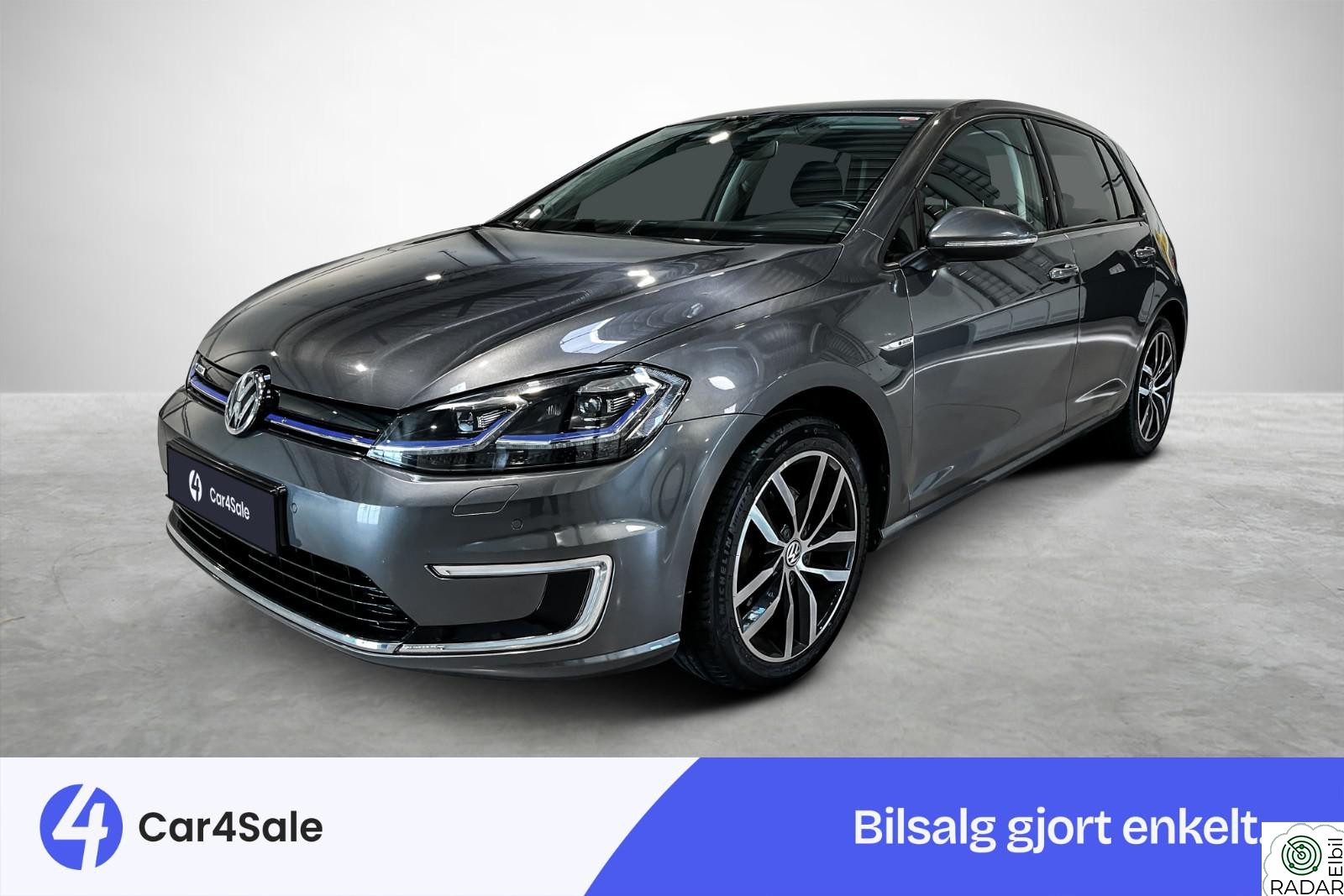 VOLKSWAGEN GOLF 300km/ A.Info/ V.Pumpe/ ACC/ LED/ R.Kam/ Navi High/ DAB