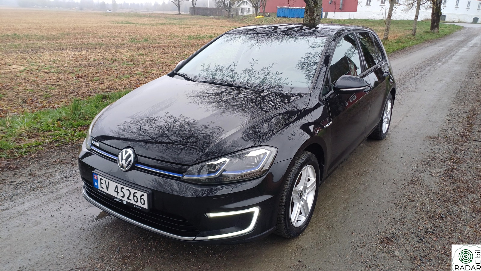 VOLKSWAGEN GOLF E-Golf Sort med Sort skinn! Meget velholdt!