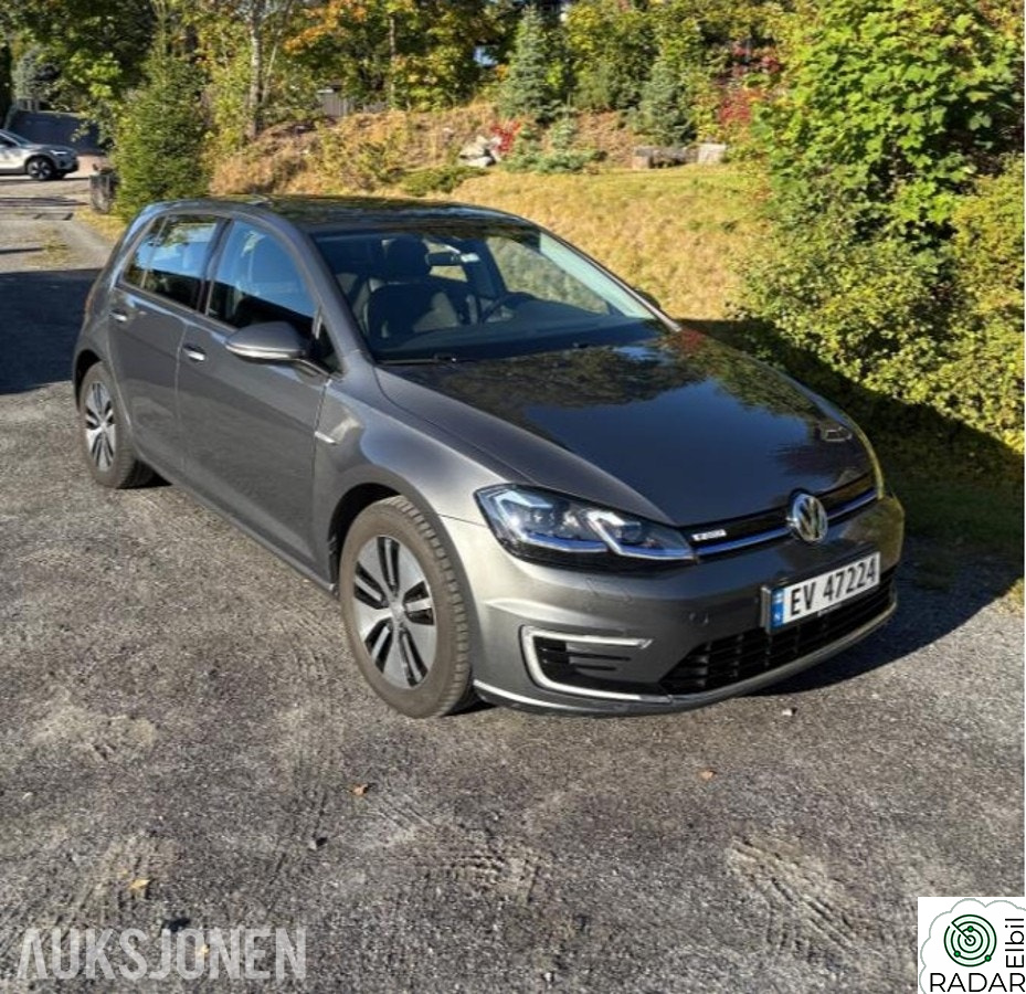 VOLKSWAGEN GOLF 136hk automat acc ryggekamera s+v dekk eu ok 09.2028 70