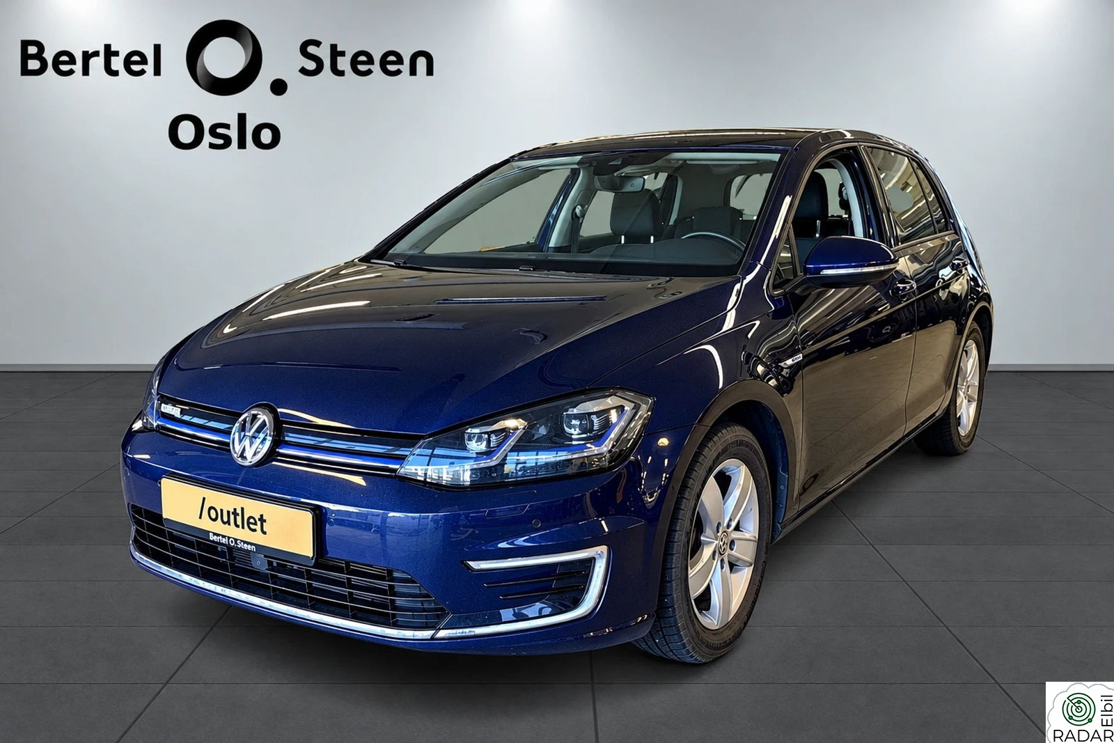 VOLKSWAGEN GOLF 136 hestekrefter (100 kW) | ACC | Varmeseter | DAB+