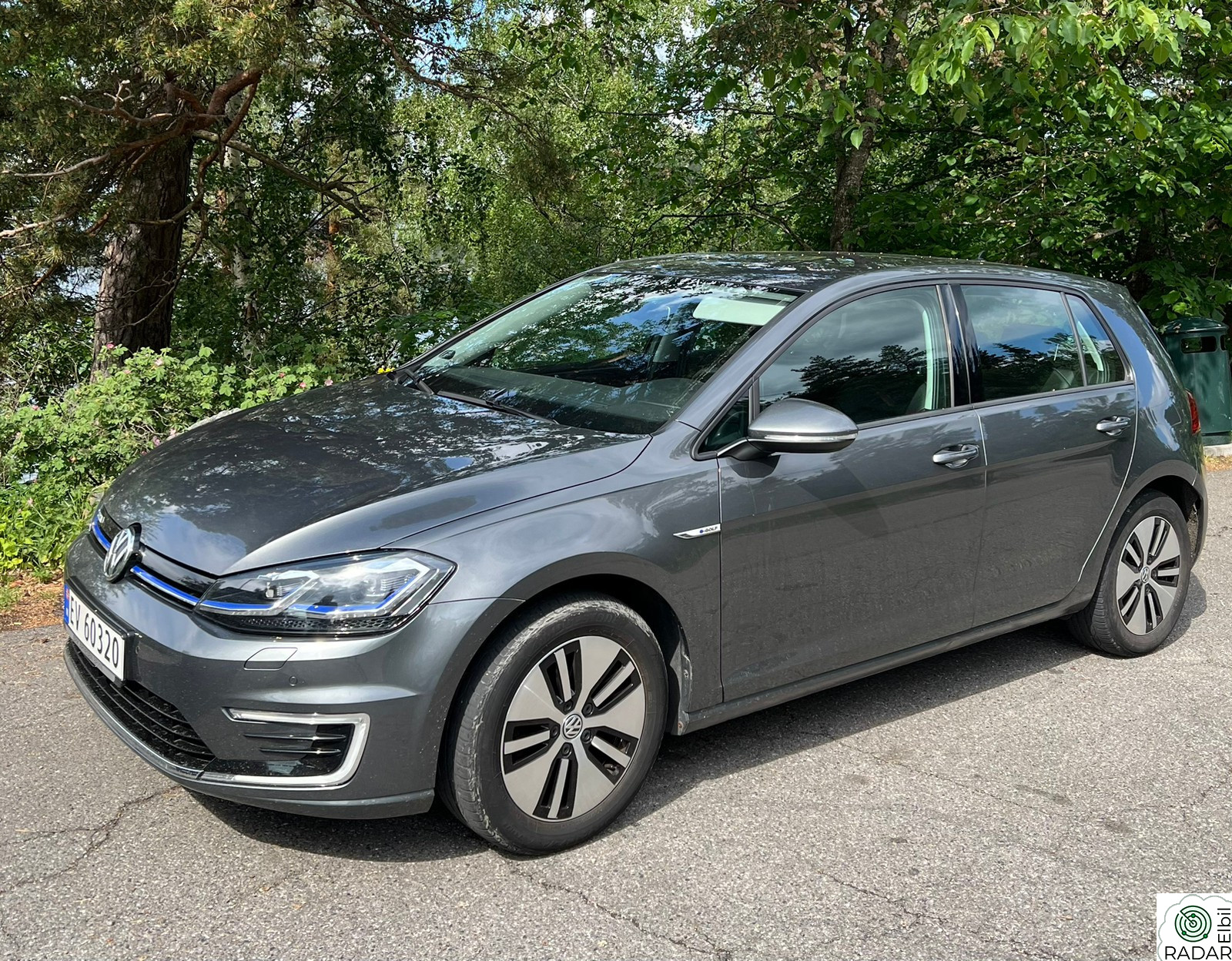 VOLKSWAGEN GOLF E-Golf 136 HK 300 KM Skinn/Ryggkamera /Adaptivcruise ++