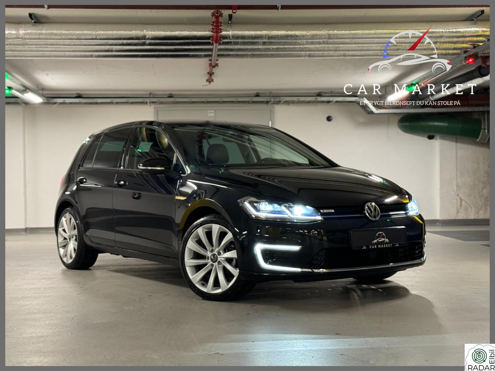 VOLKSWAGEN GOLF Exclusive,Skinn,ActiveInfo,Keyless,Navi,Velholdt,Lav Km