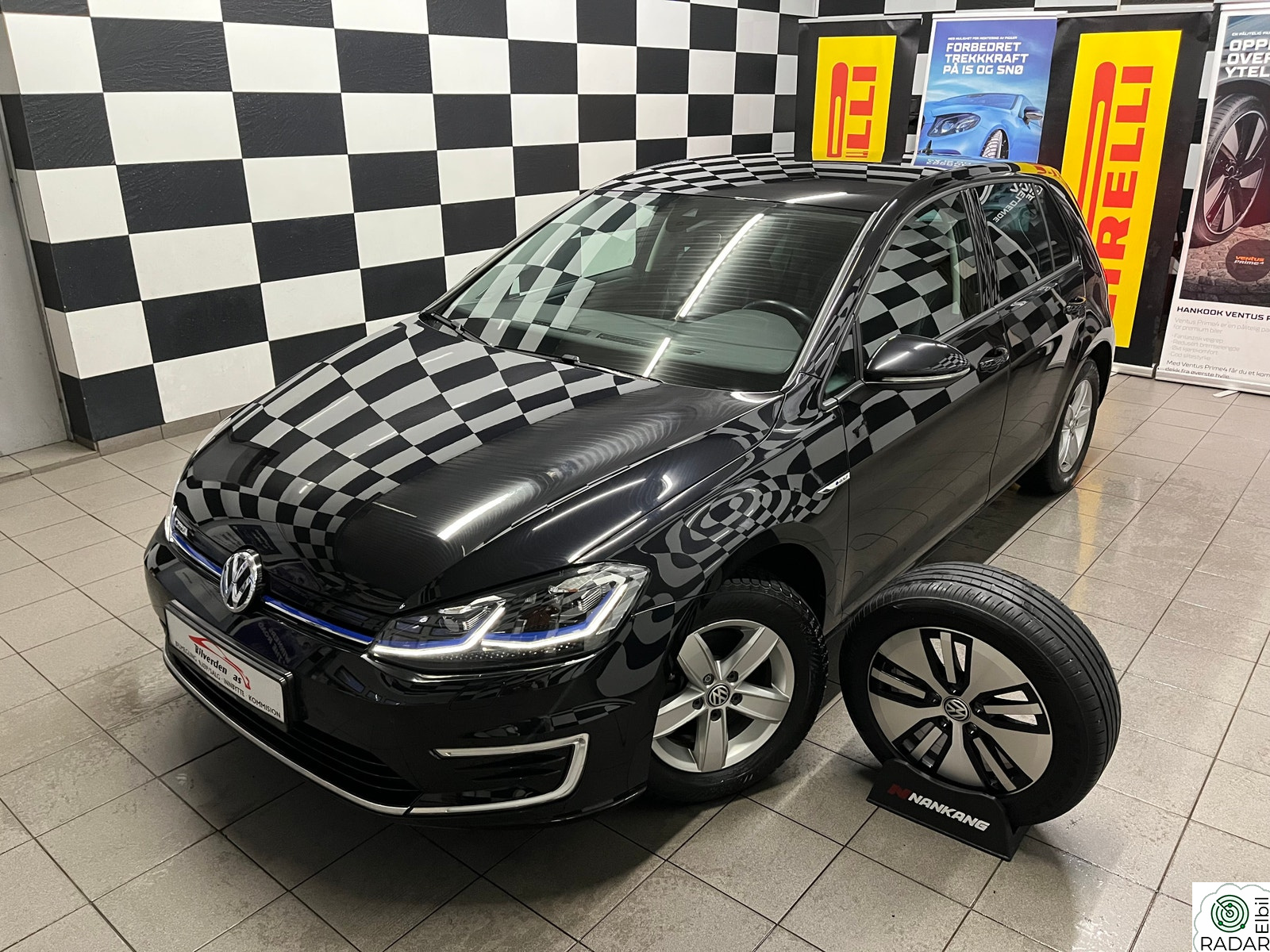 VOLKSWAGEN GOLF E-GOLF*100KW*300KM*EXCLUSIVE*ALT+*NORSK*LAV KM*EU OK