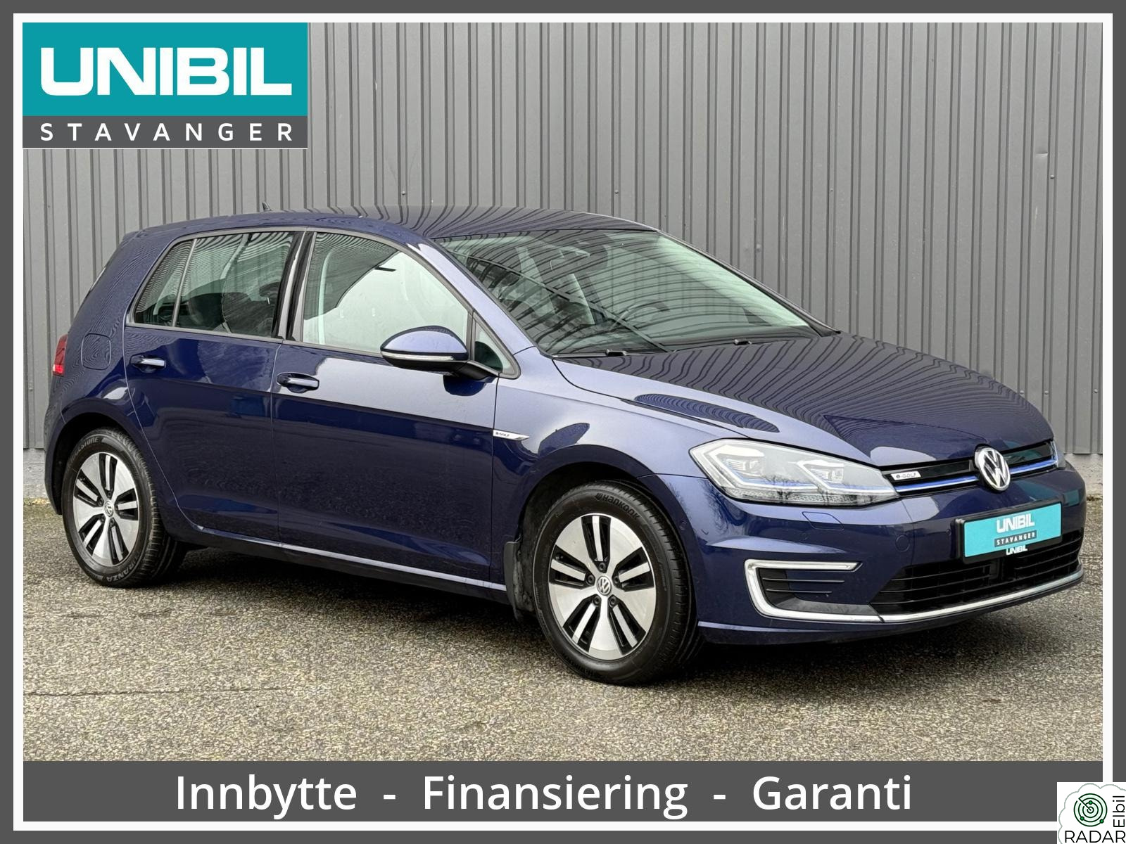 VOLKSWAGEN GOLF 300km ACC Kamera Keyless Vinterpk Varmepumpe Carplay++