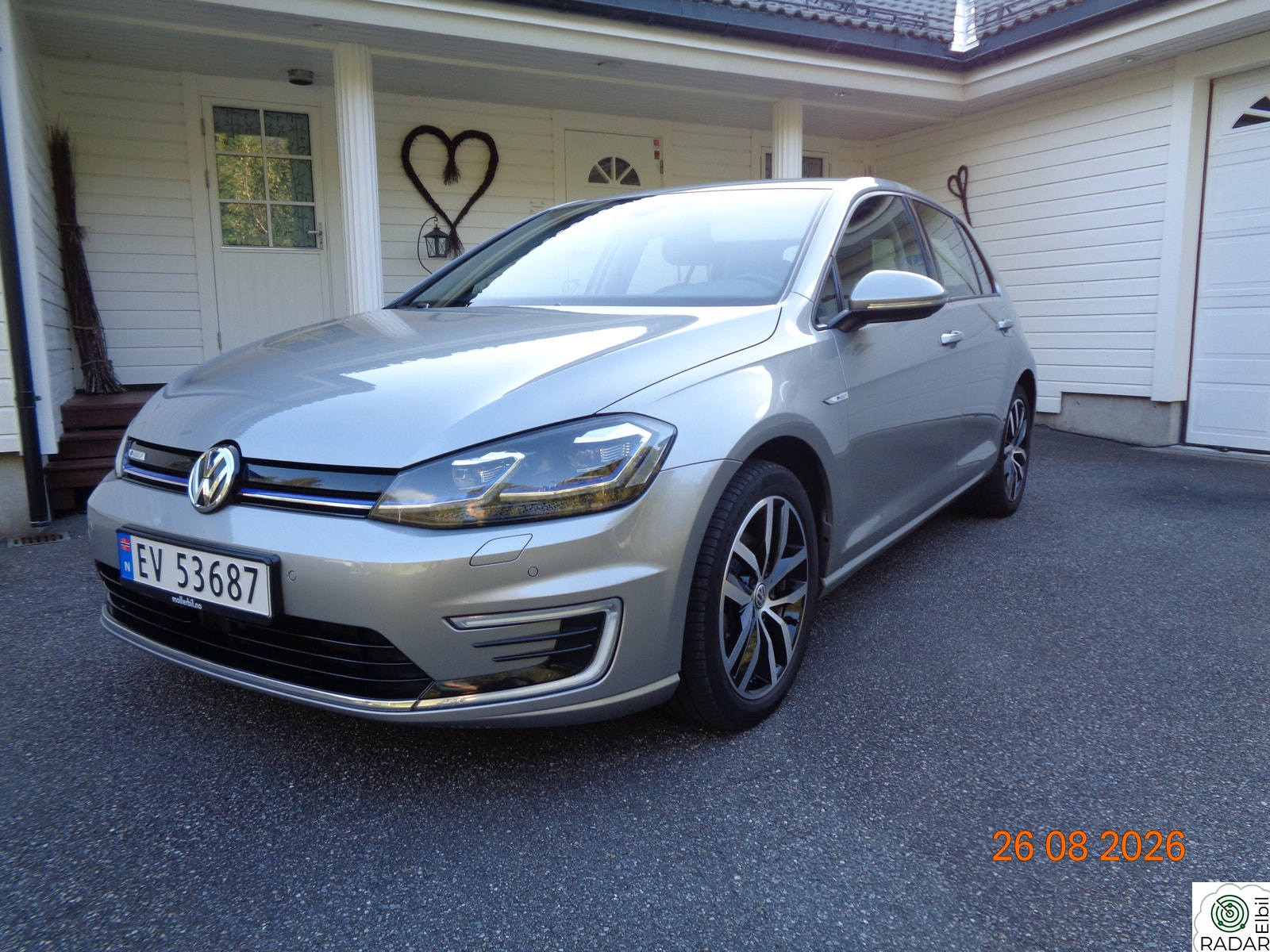 VOLKSWAGEN GOLF Eklusiv