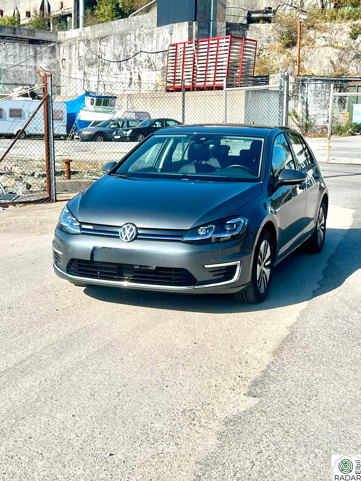 VOLKSWAGEN GOLF 136 hk - R.Kam, LED, ActiveInfo, Skinn, Sp.Seter