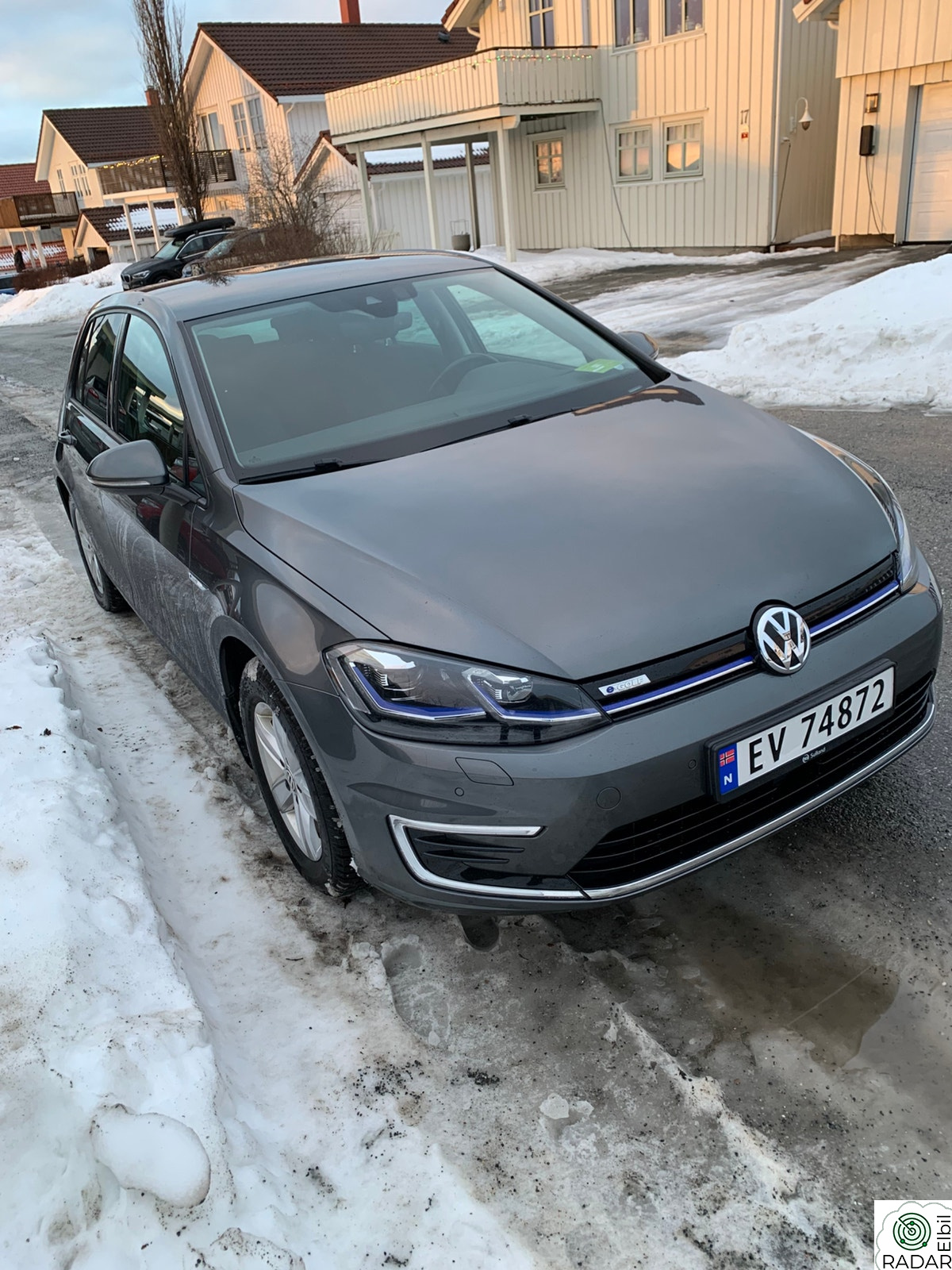 VOLKSWAGEN GOLF E-GOLF 136 HK