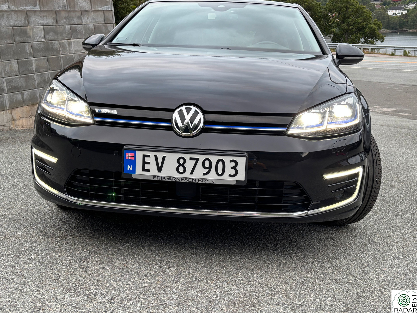 VOLKSWAGEN GOLF E-Golf