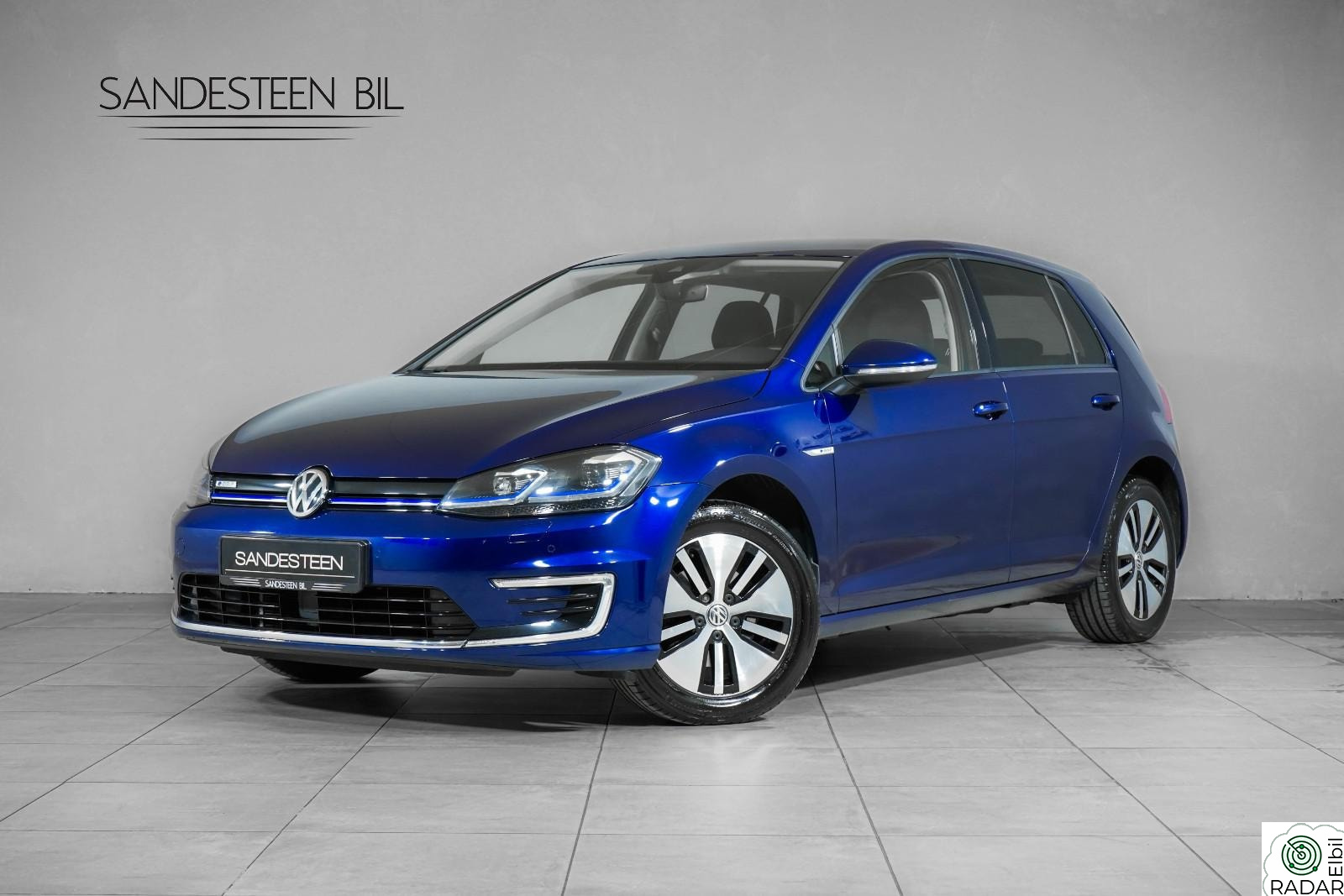 VOLKSWAGEN GOLF 136HK 300KM/ADAPTIV CRUISE/RYGGEKAMERA/VARMEPUMPE
