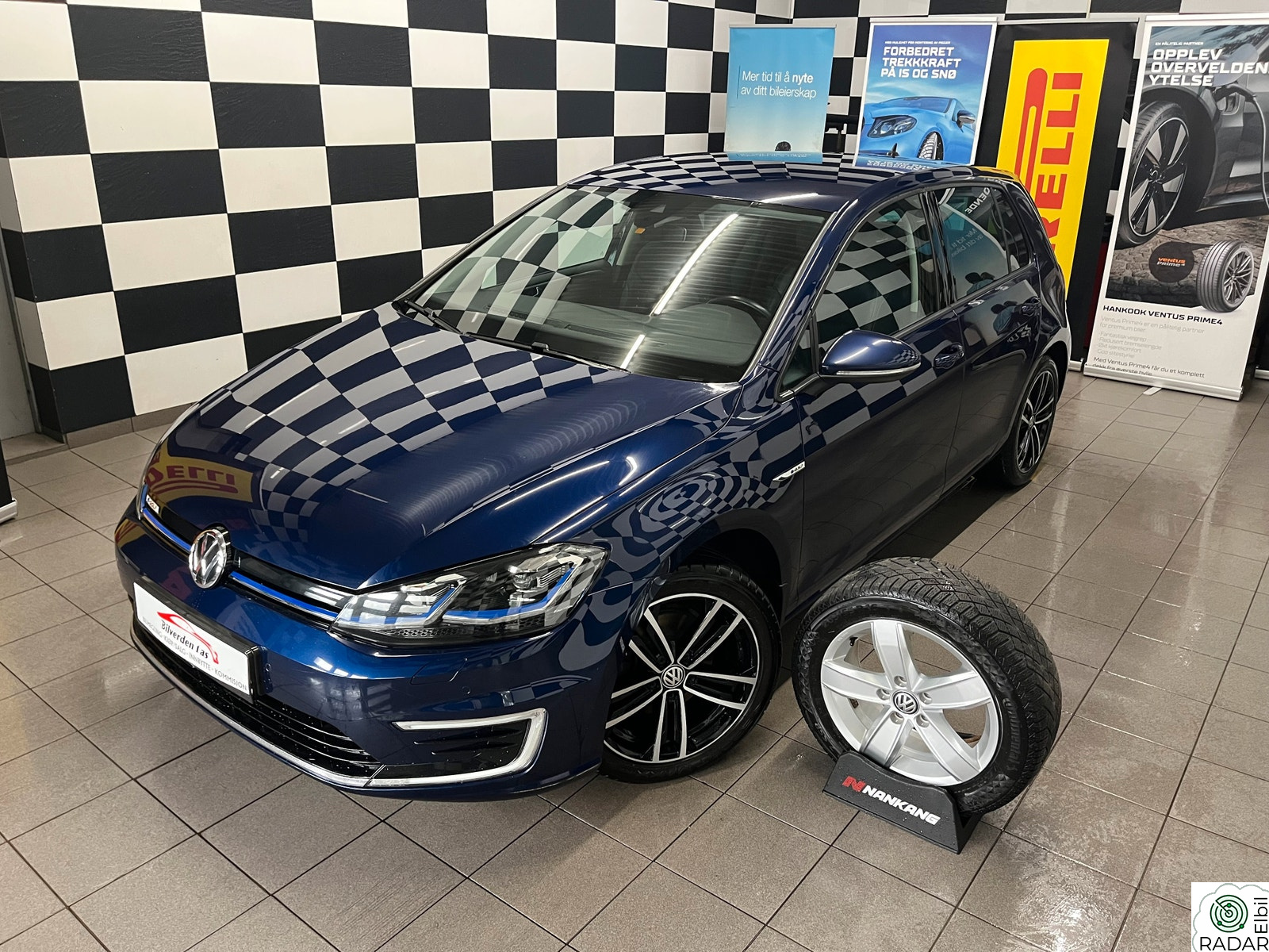 VOLKSWAGEN GOLF E-GOLF*100KW*300KM*EXCLUSIVE*ALT*SKINN*NY SERVICE*NY EU