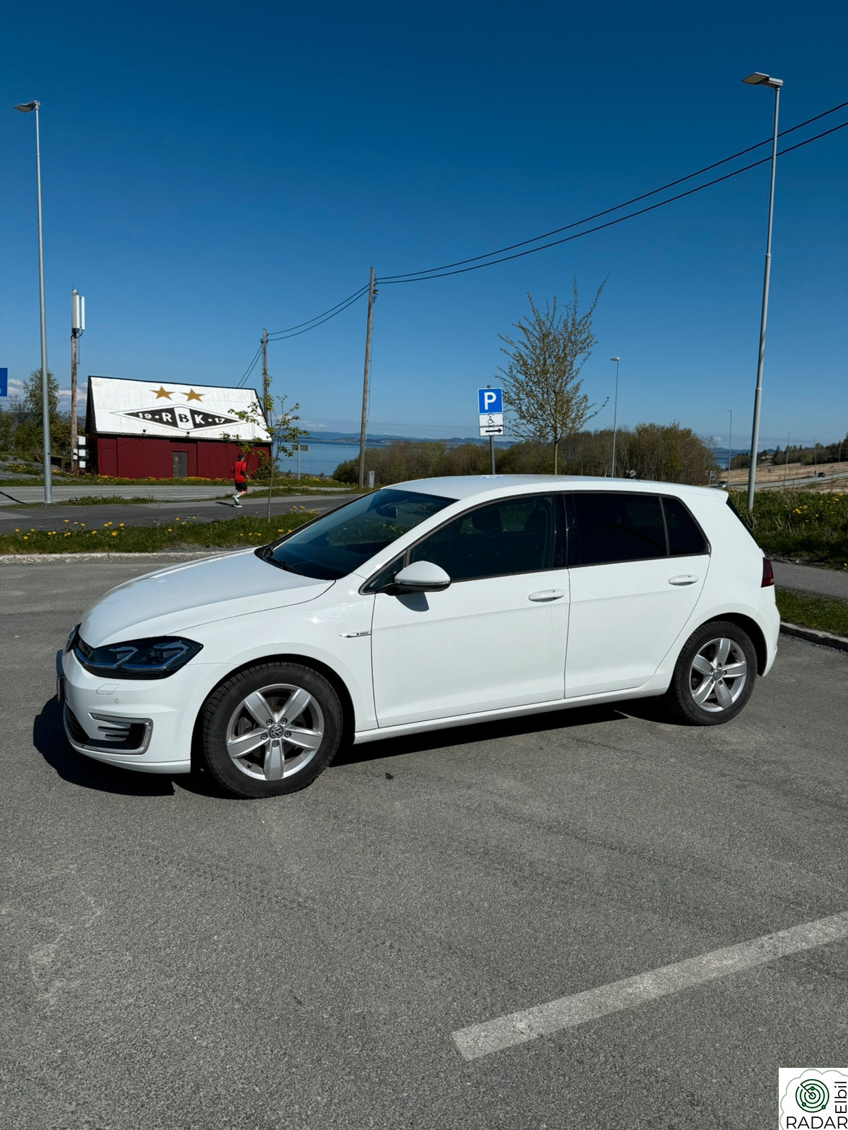 VOLKSWAGEN GOLF E-Golf/136hk/Navi/Adaptiv/CarPlay/DAB+/Vinterpakke