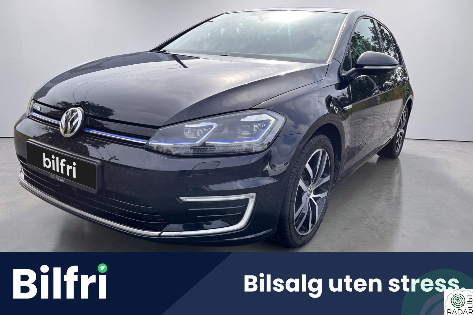 VOLKSWAGEN GOLF Digital Cockpit | ACC | Lane Assist