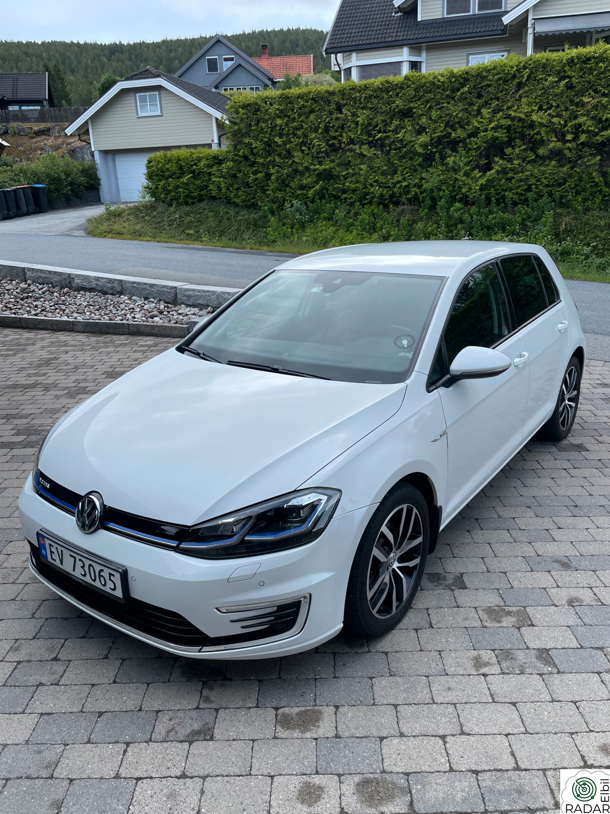 VOLKSWAGEN GOLF eGolf 136 hk, pen og i god stand