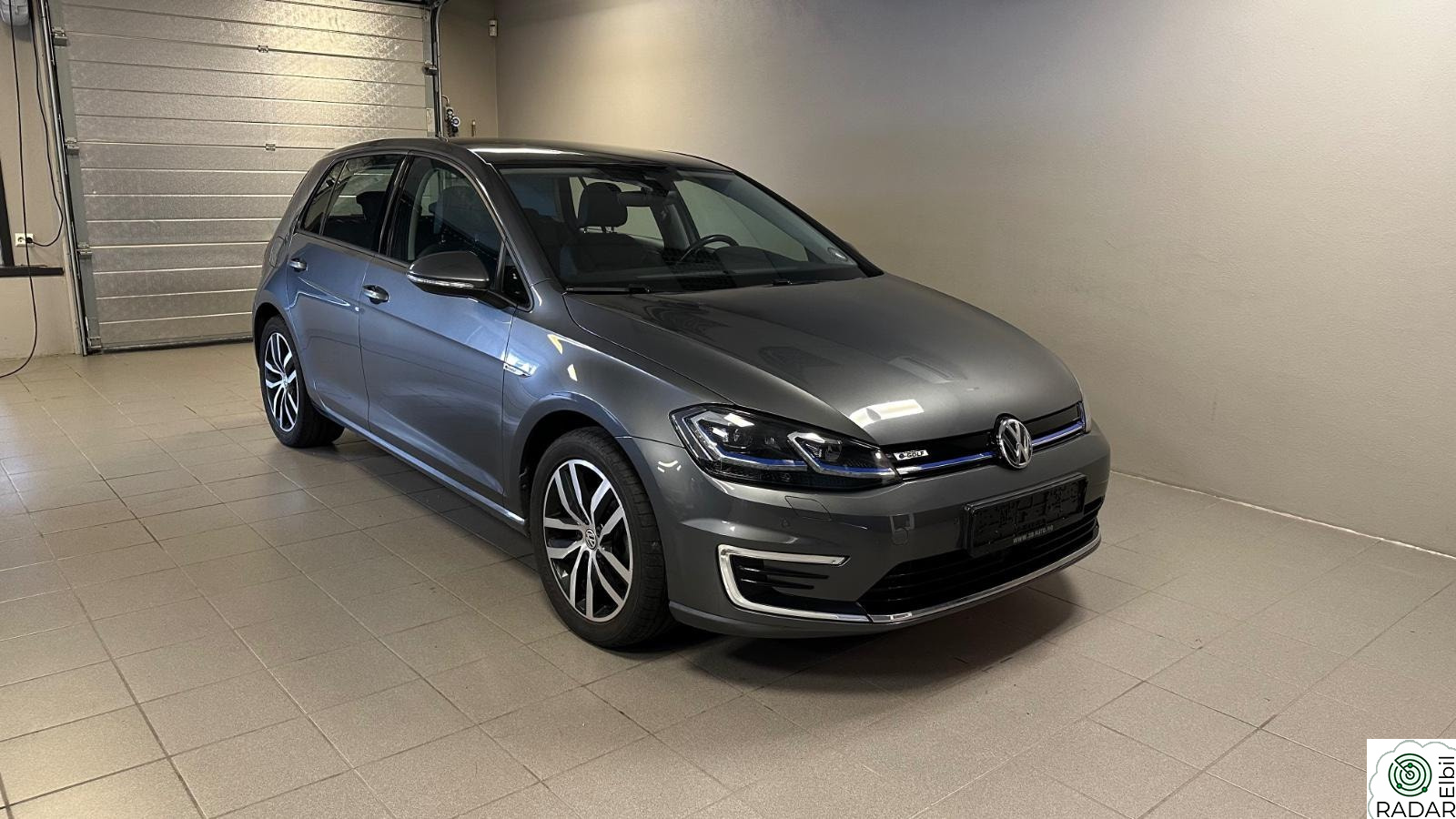 VOLKSWAGEN GOLF E-Golf/136hk/Activeinfo/skinn/adaptiv cruise/Eu 06.2027