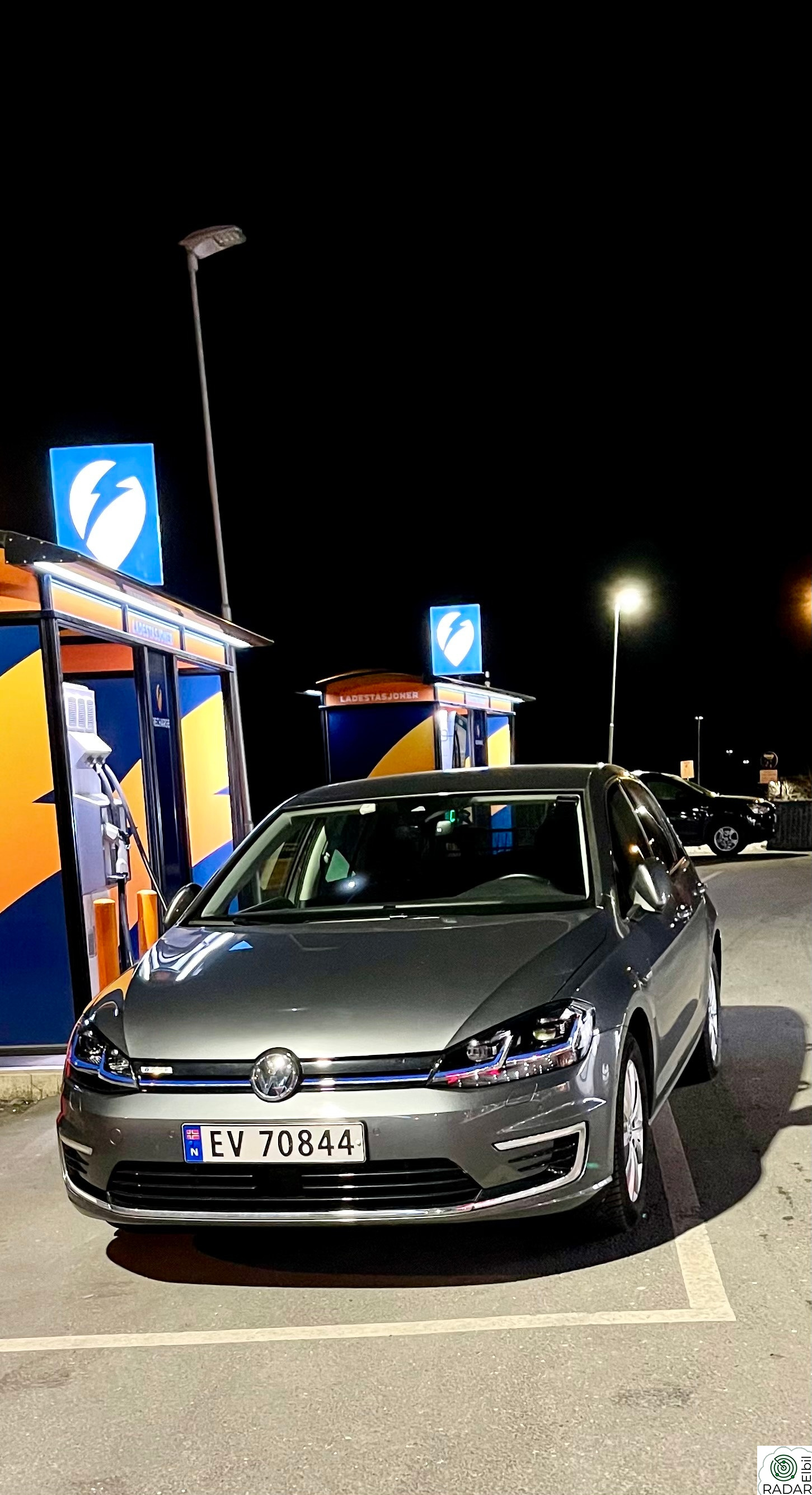VOLKSWAGEN GOLF Volkswagen e-Golf 2019 Facelift• Skinn• LED