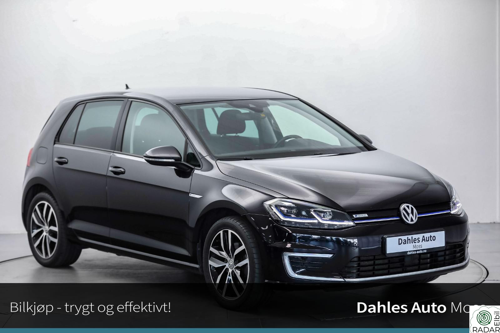 VOLKSWAGEN GOLF 300km/Active Info Display/R.Kamera/Keyless/Apps