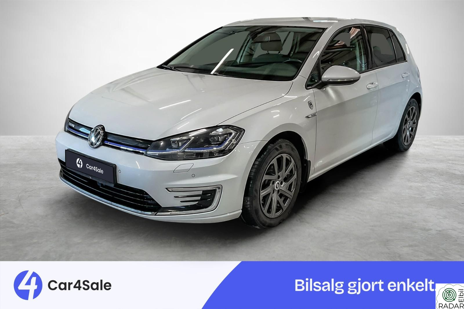 VOLKSWAGEN GOLF 300km / EU + Service / ACC / Kamera / V.Pumpe / Norsk