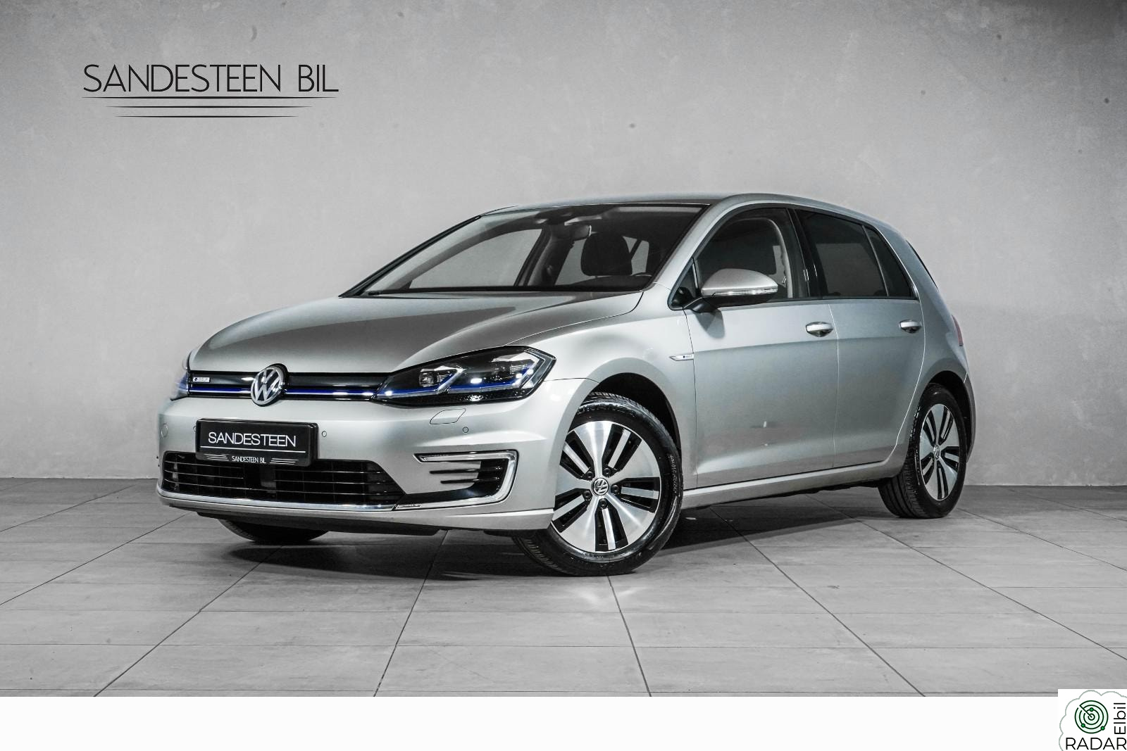 VOLKSWAGEN GOLF 300KM/ACC/RYGGEKAMERA/VARMEPUMPE/KEYLESS