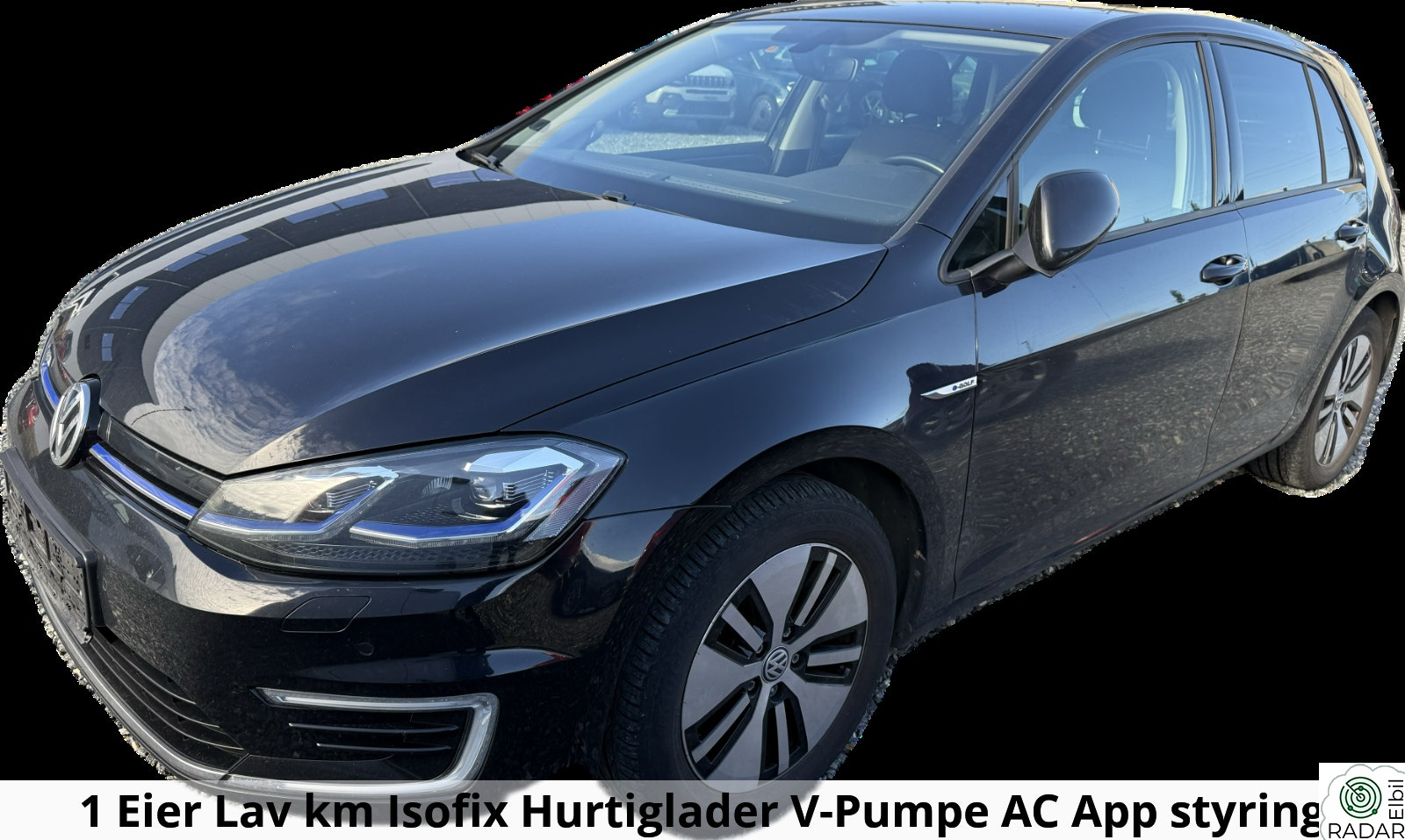 VOLKSWAGEN GOLF 35,8KWh 136Hk ACC Apple CarPlay DAB R-Kam Navi Aux