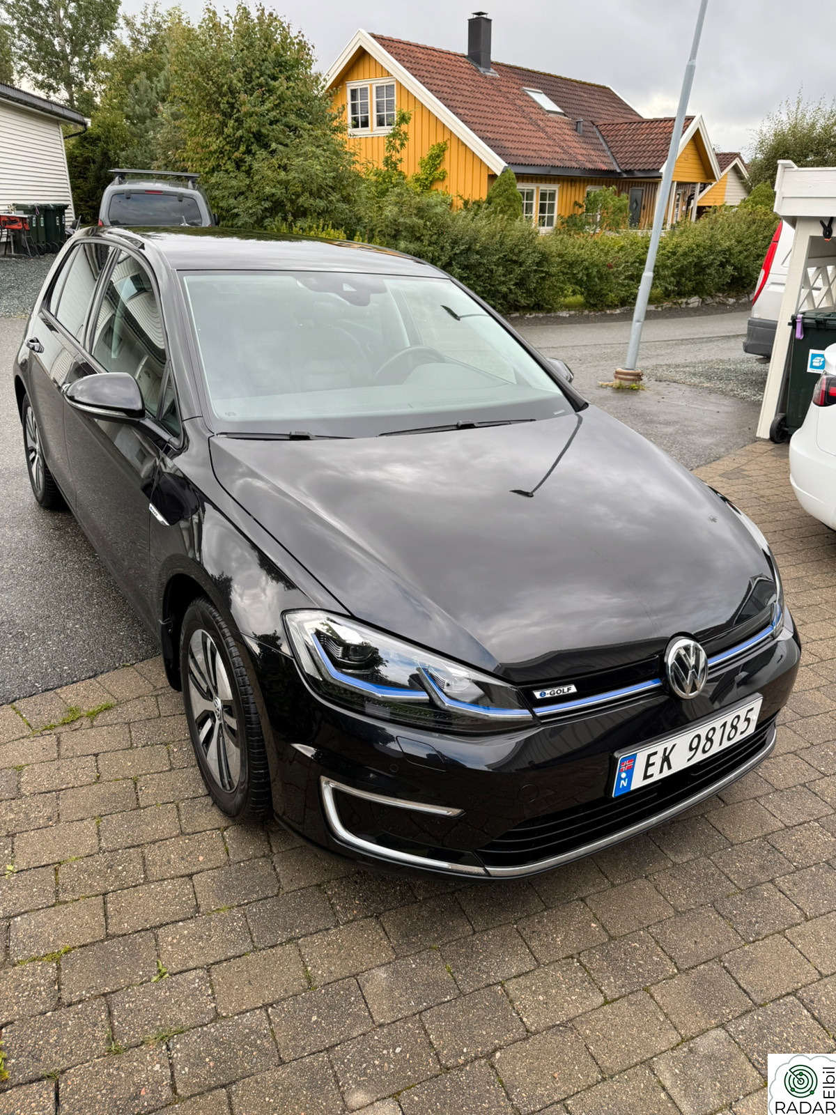 VOLKSWAGEN GOLF E-Golf, lav km, skinn, 300 km