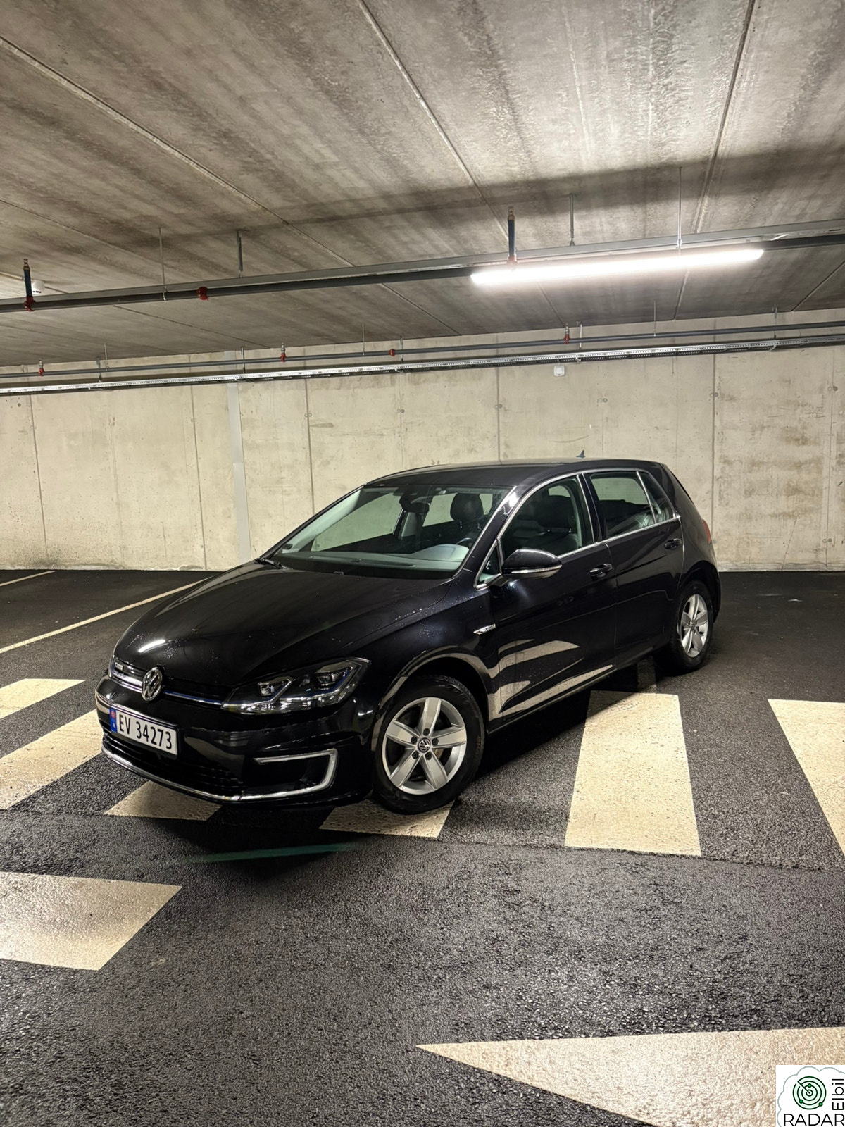 VOLKSWAGEN GOLF E Golf
