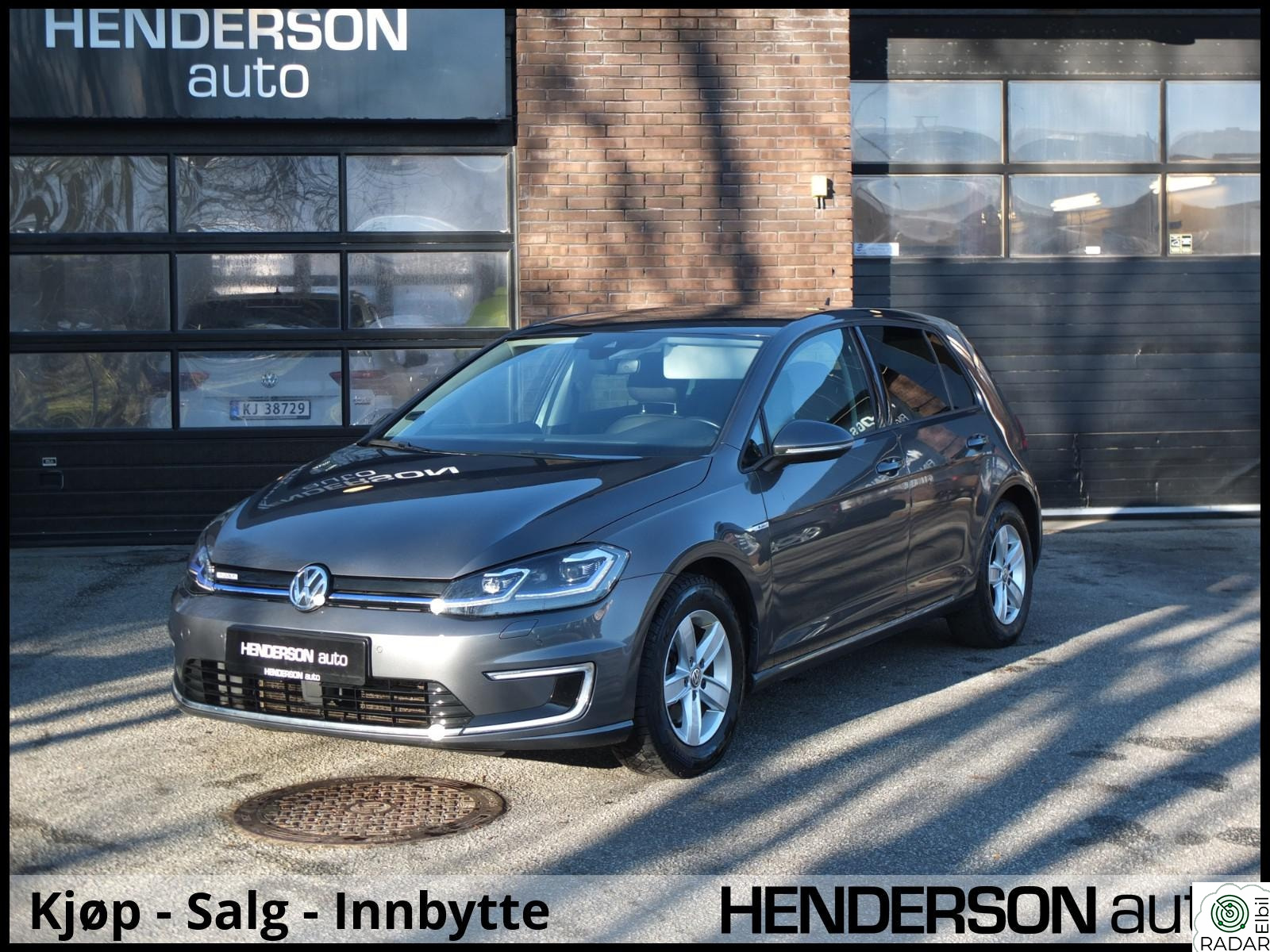 VOLKSWAGEN GOLF E-Golf 136hk Skinn/Kamera/Ad.Cruise/Keyless/LED/DAB+