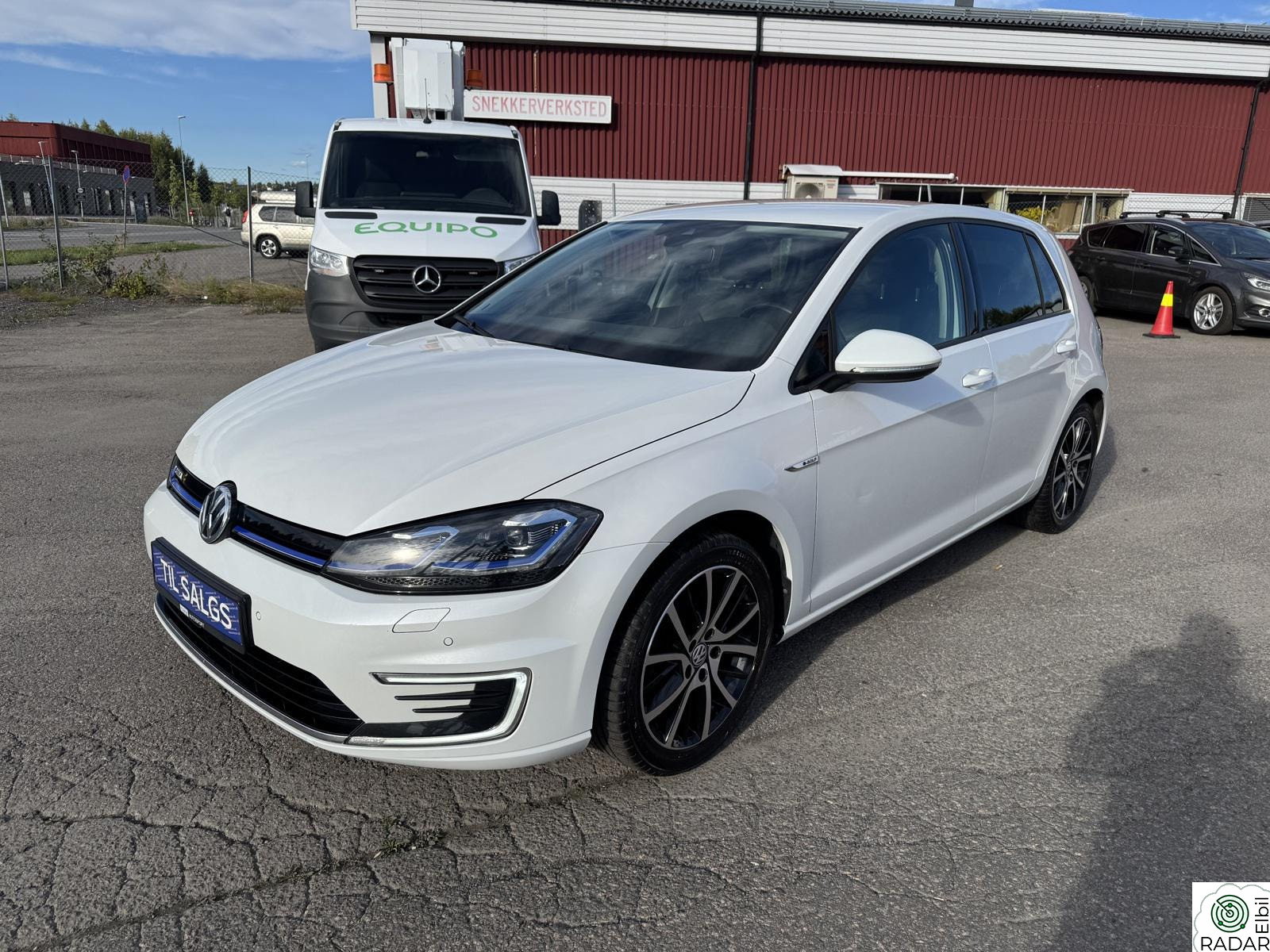 VOLKSWAGEN GOLF 12 GARANTI /Activ Info /SKINN/ACC/R.KAMERA/DAB+/EU-2028