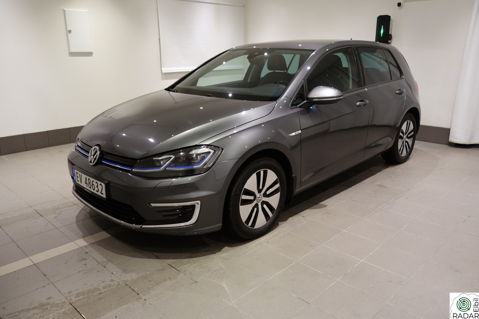 VOLKSWAGEN GOLF VW e-Golf Skinn Norsk Understellsbehandlet