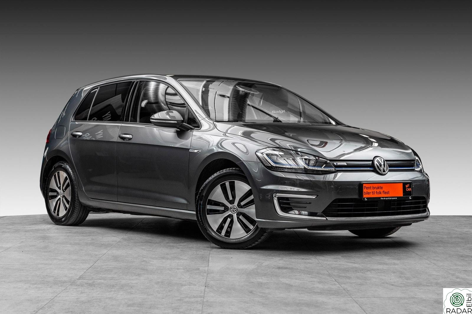 VOLKSWAGEN GOLF E-Golf 136hk/ Kamera/ ACC/ P.senor/ Carplay/ Keyless