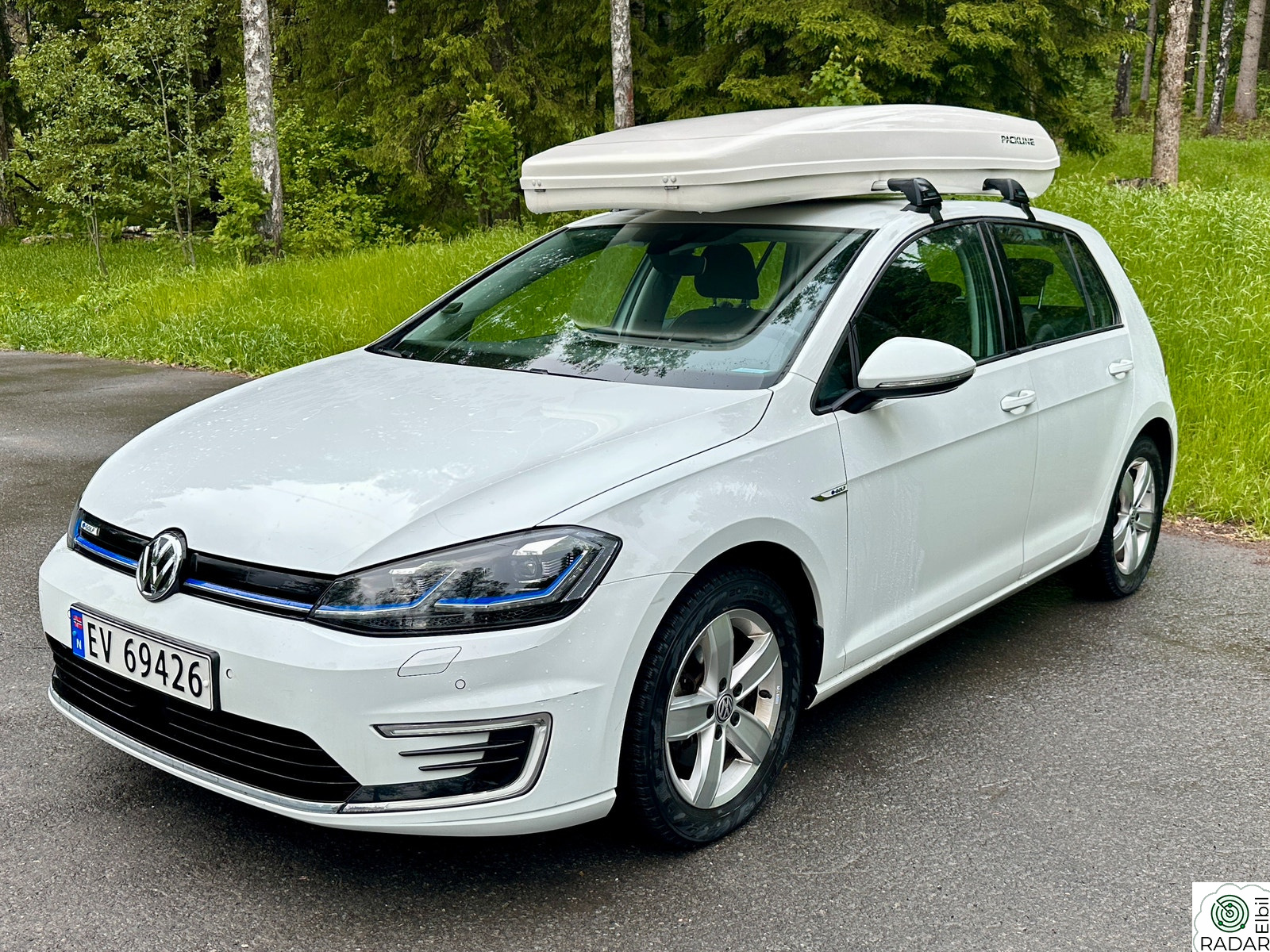 VOLKSWAGEN GOLF E-golf 136 hk Ryggekamera|Navi|DAB+|Takboks