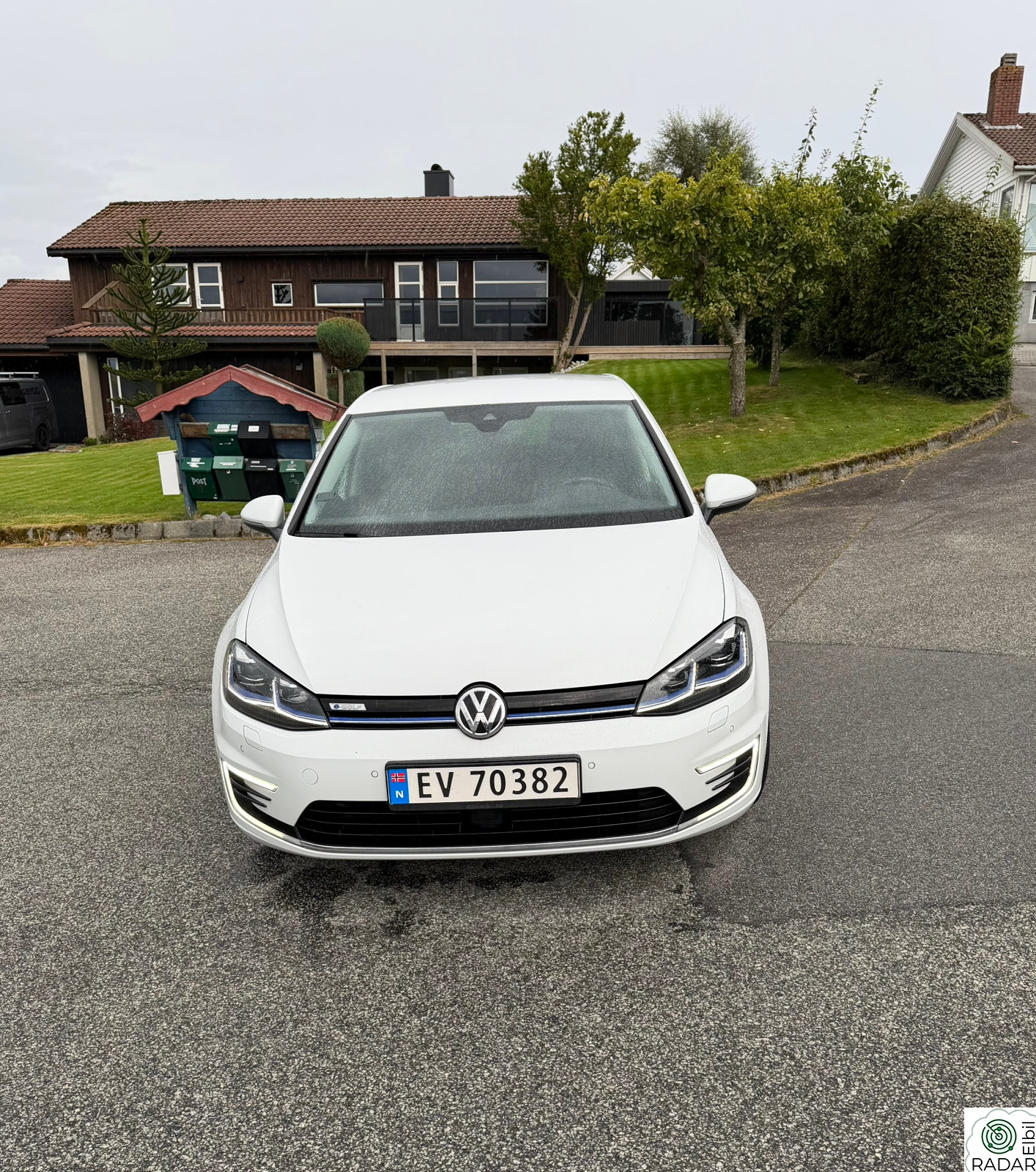 VOLKSWAGEN GOLF Dynaudio | Skinn | Actice Info| Dynamiske lys | 17"+16"