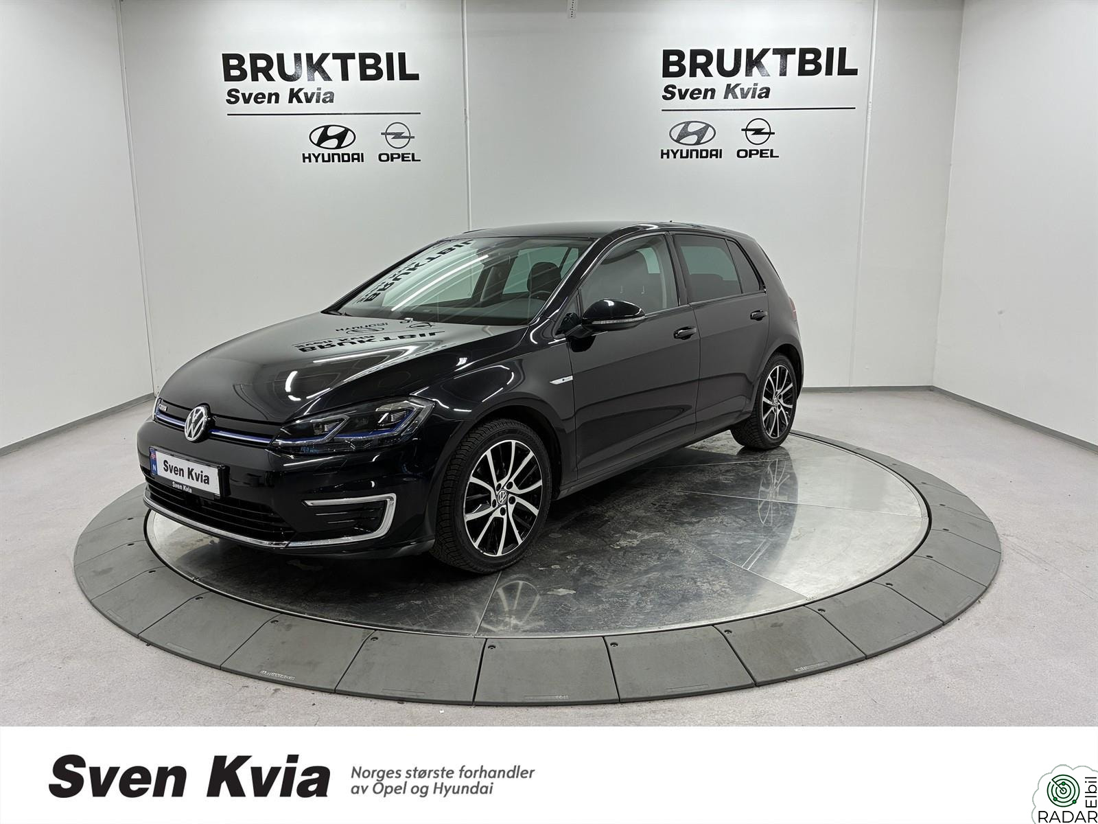 VOLKSWAGEN GOLF NORSK E-GOLF 300WLTP SKINN ACTIVE INFO NAVI KAMERA VARM