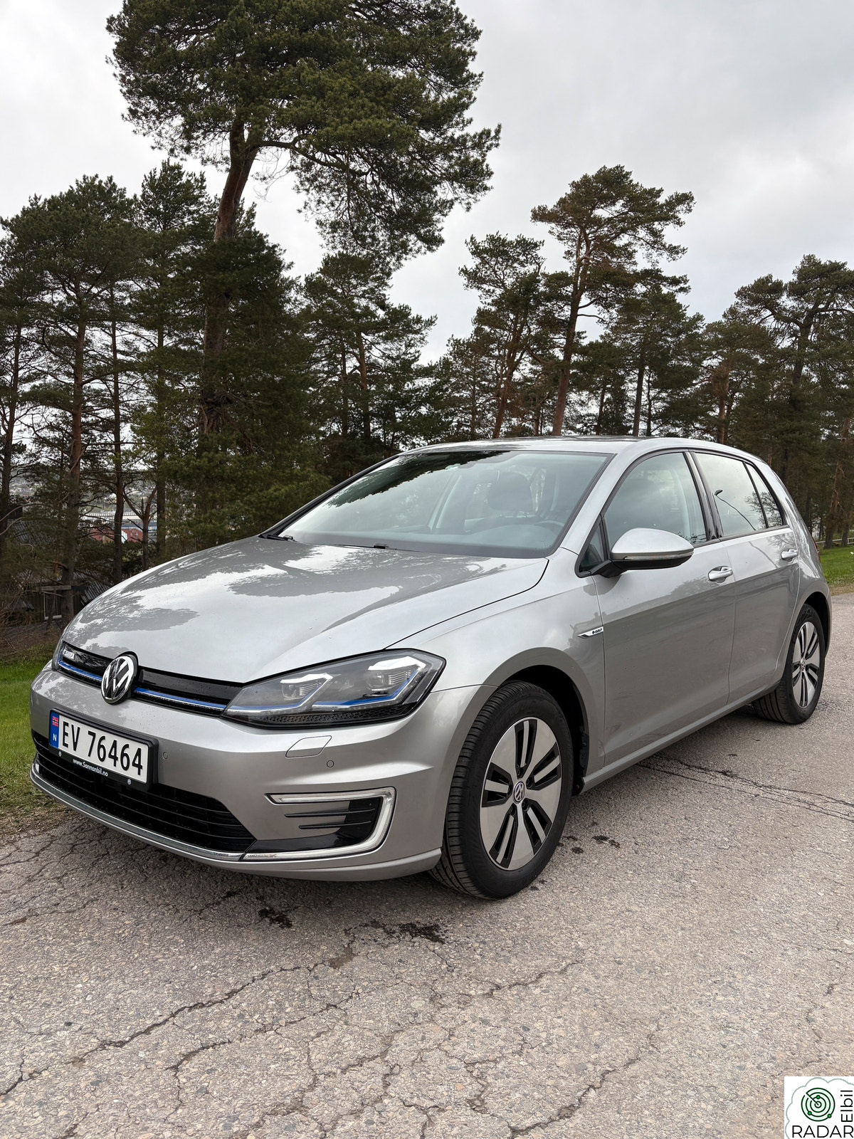 VOLKSWAGEN GOLF E-golf 136 hk NAVI/DAB+/ACC/MULTIRATT/V.PUMPE