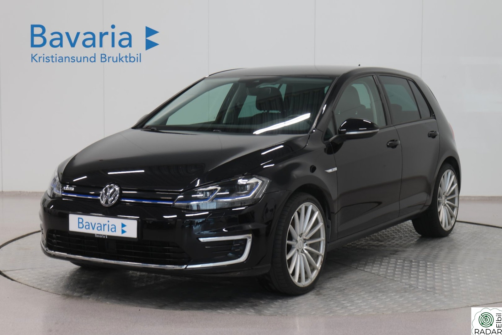 VOLKSWAGEN GOLF Exclusive/ Skinn/1 eier/300 km WLTP