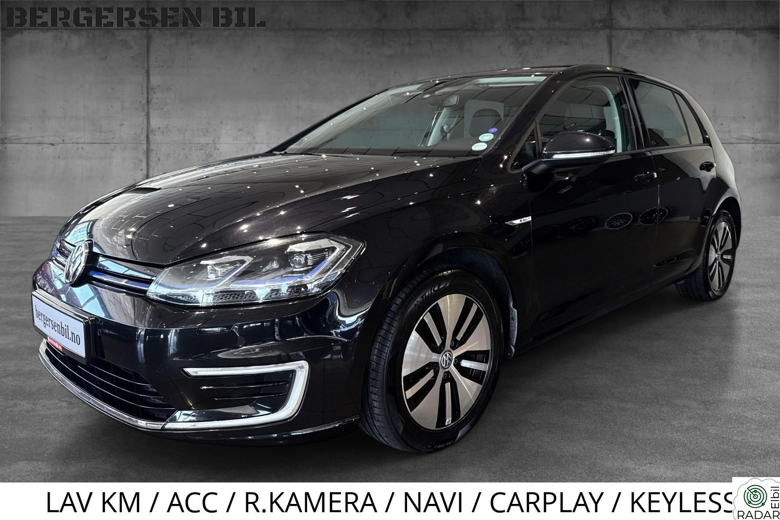 VOLKSWAGEN GOLF LAV KM / ACC / R.KAMERA / NAVI / CARPLAY / KEYLESS