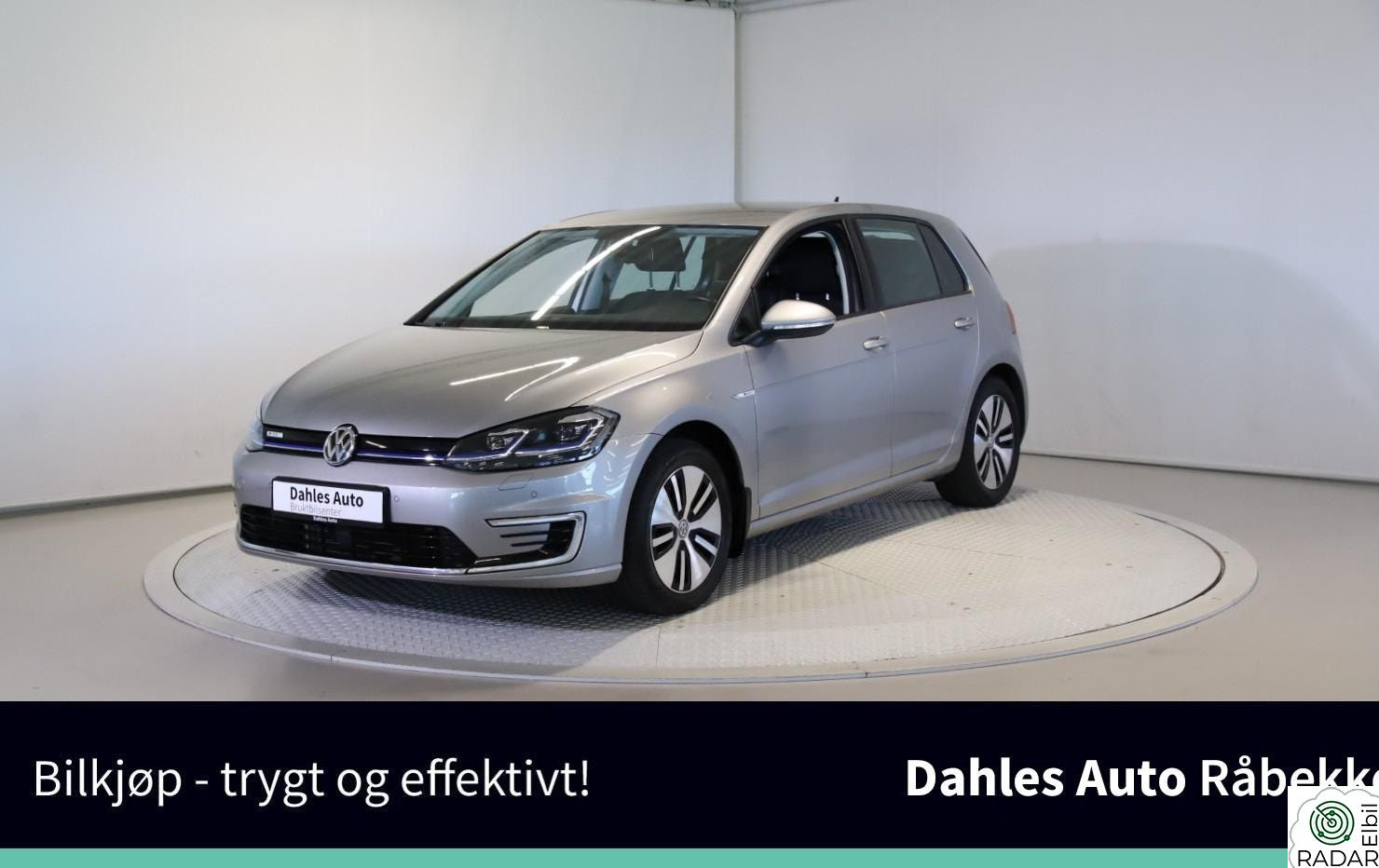 VOLKSWAGEN GOLF 136hk 229WLTP ACC/Navi/Klima/BT/Carplay/P-sensor