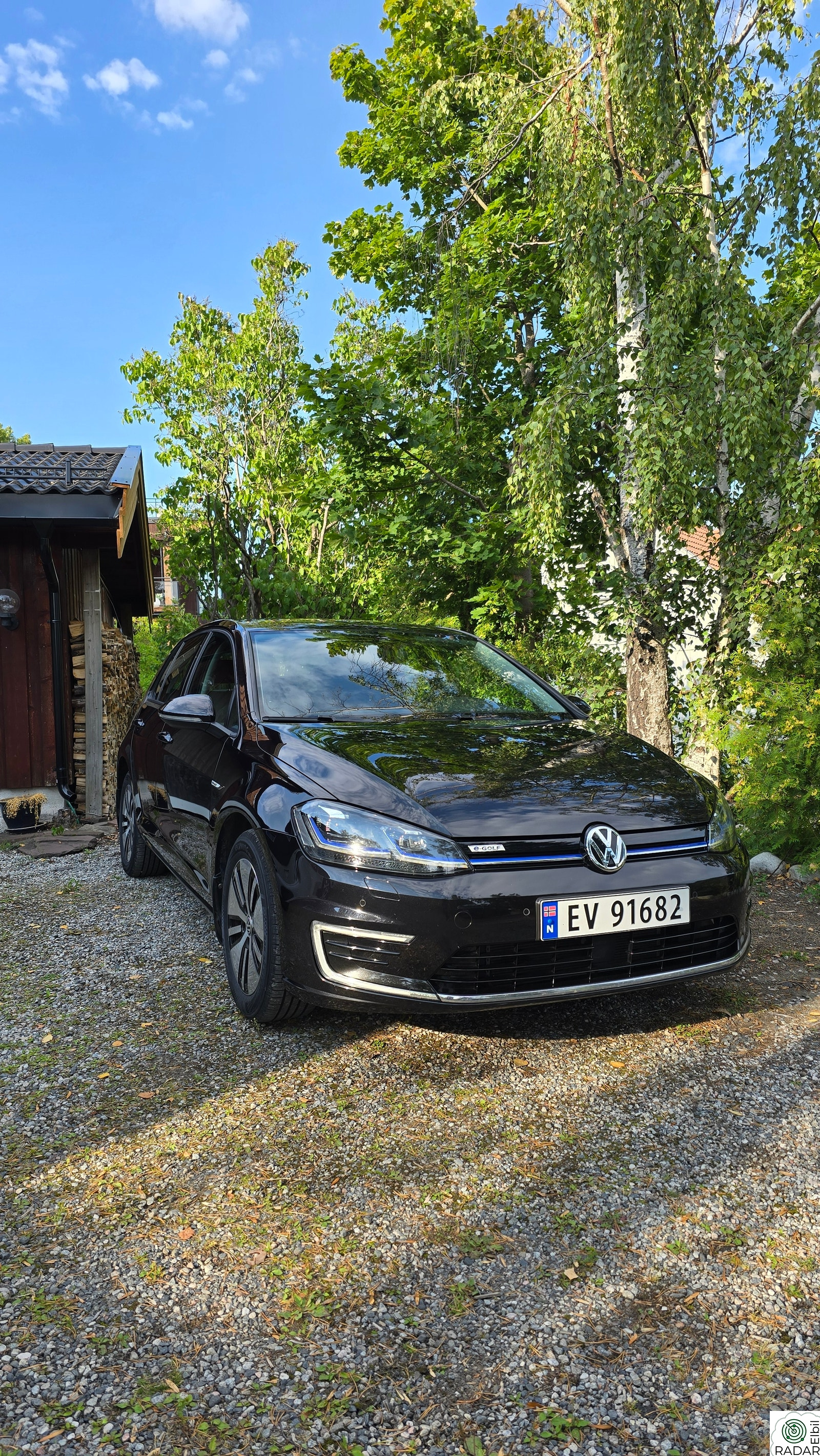 VOLKSWAGEN GOLF (K)