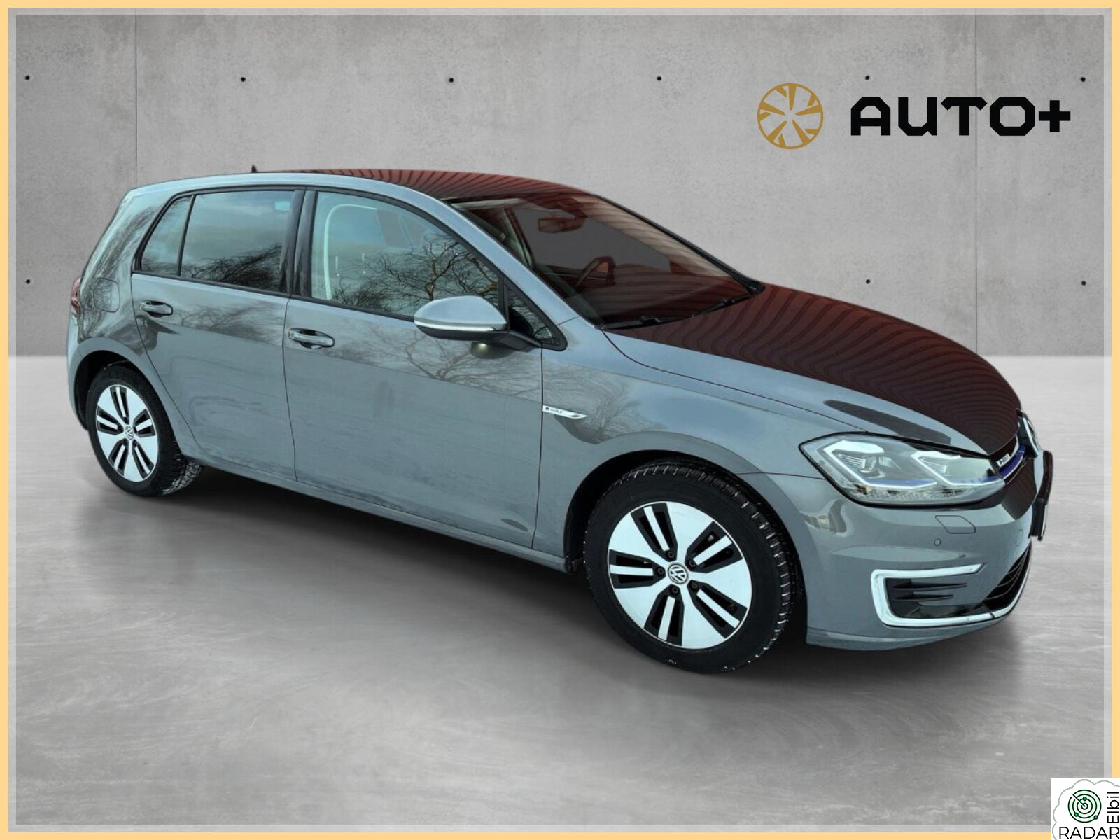 VOLKSWAGEN GOLF E-GOLF EXCLUSIVE / ACTIVE INFO / SKINN / 1 EIER !
