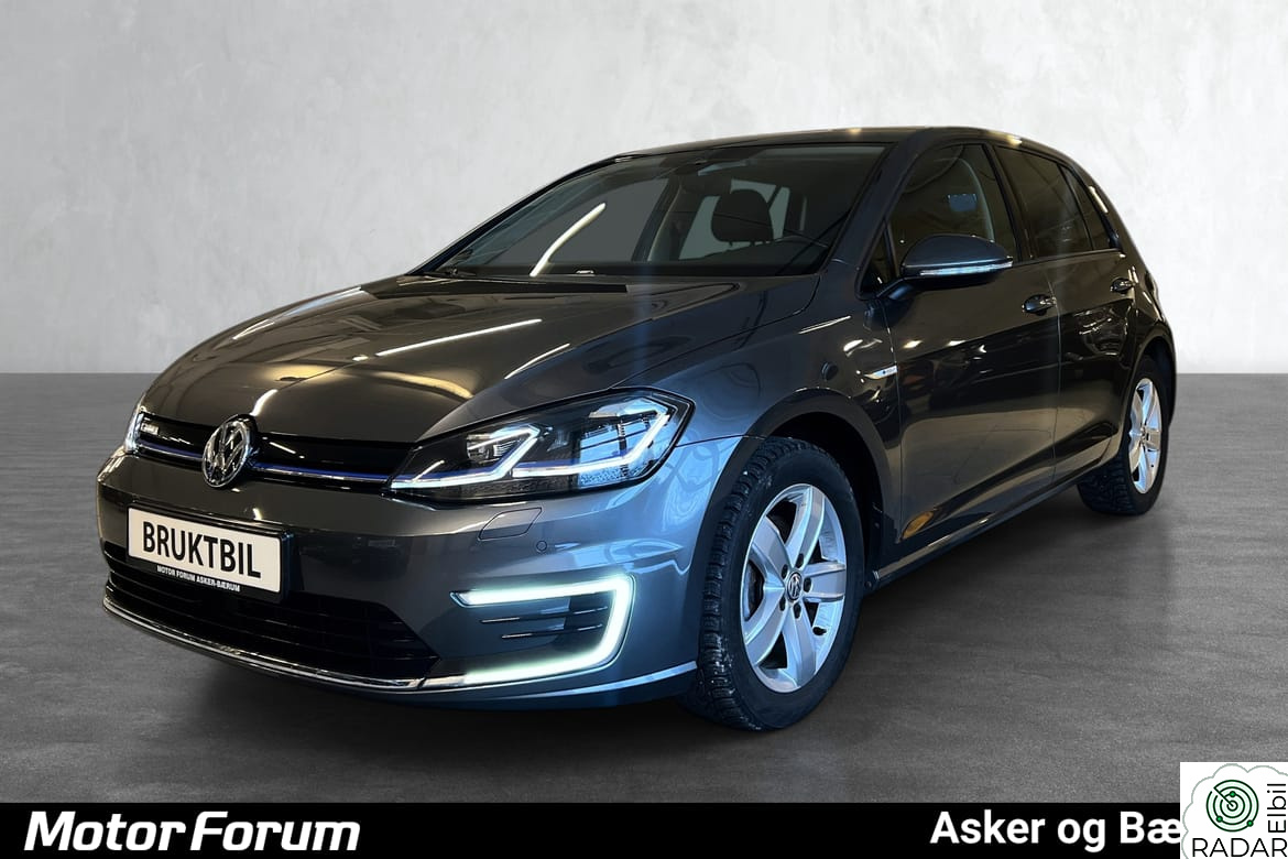 VOLKSWAGEN GOLF ACTIVE INFO|KAMERA|KEYLESS|ACC|DAB|NAVI|BLUETOOTH