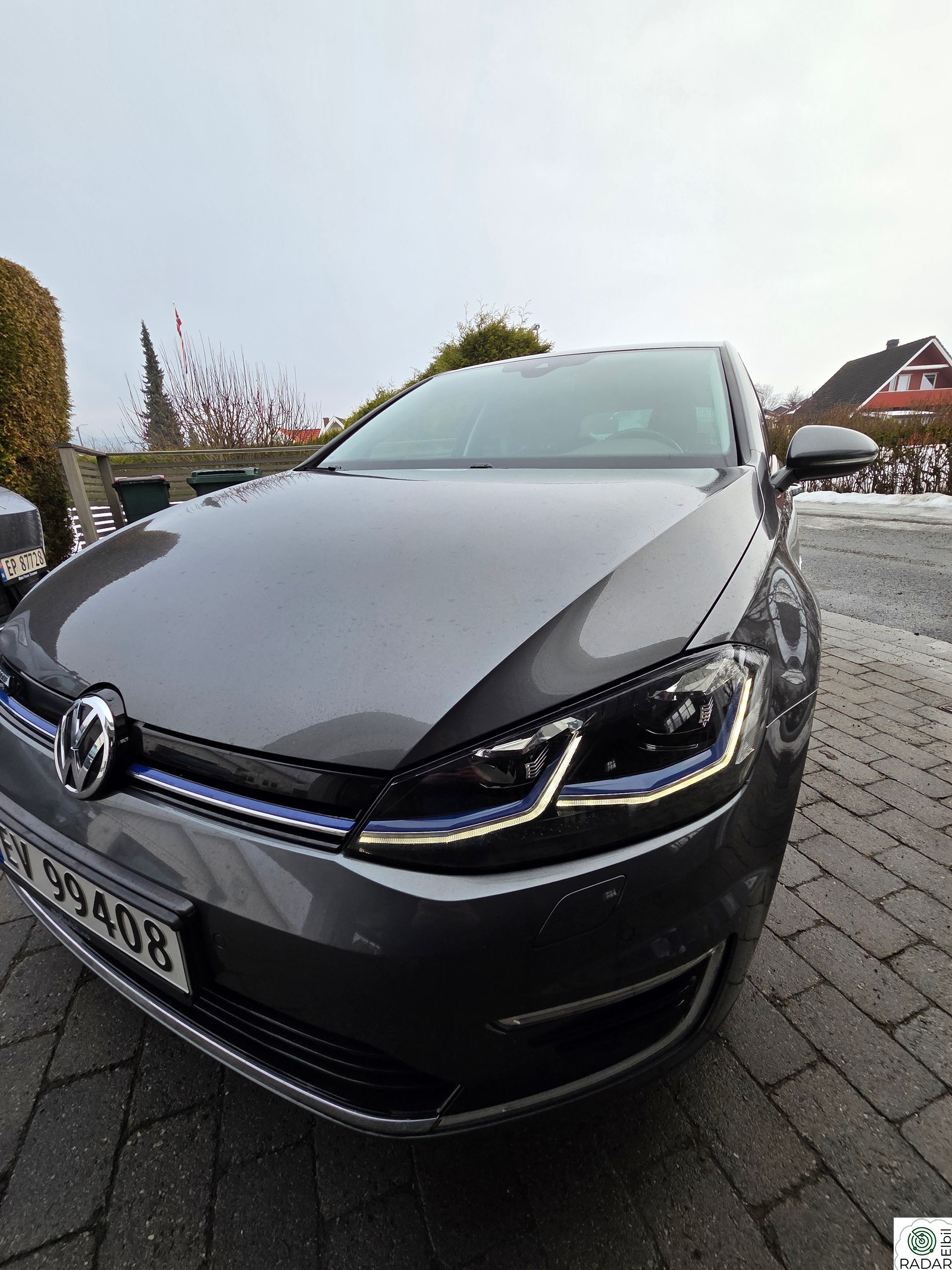 VOLKSWAGEN GOLF VW eGolf Exclusive (K)