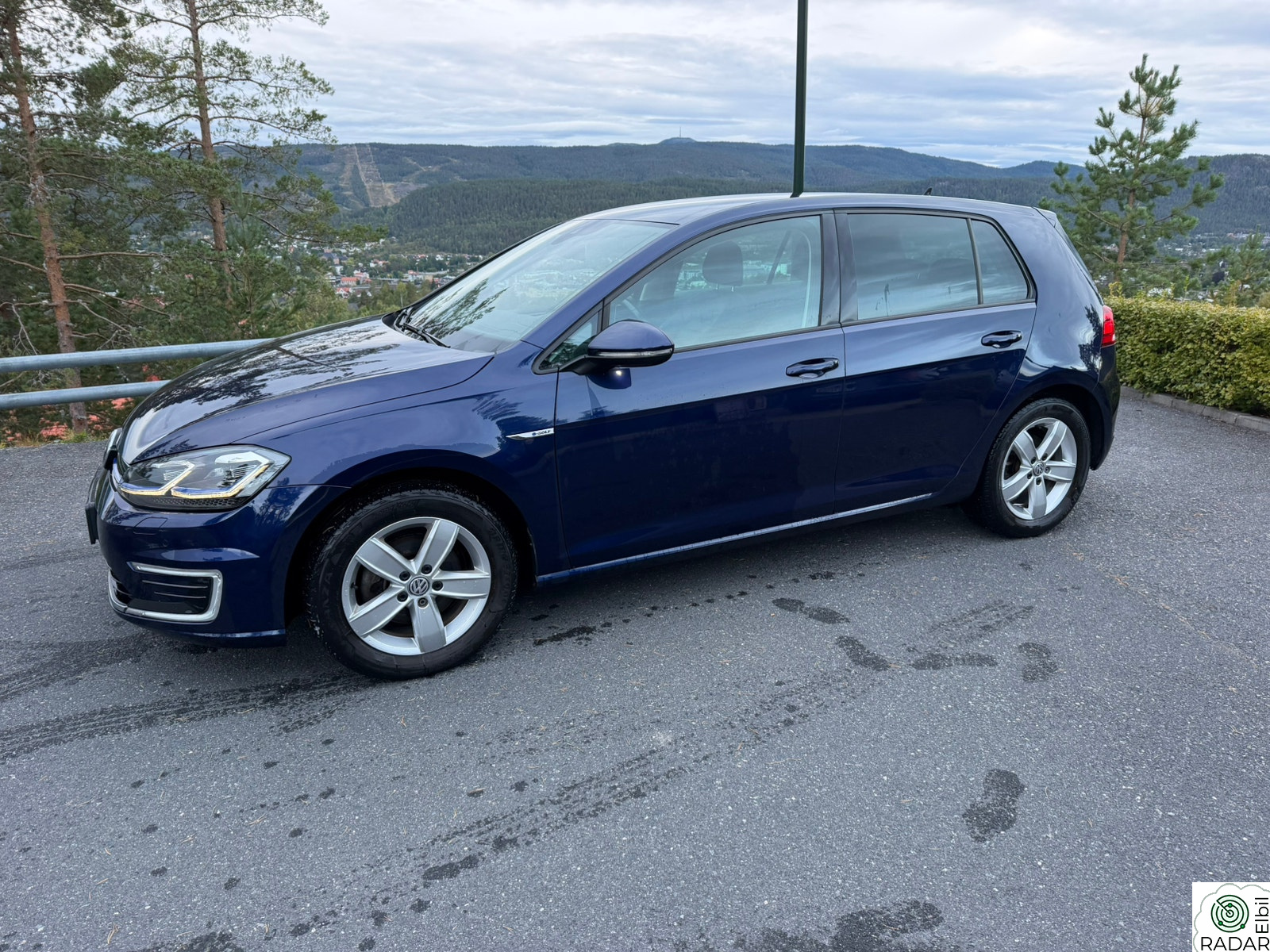 VOLKSWAGEN GOLF Exclusive (K)