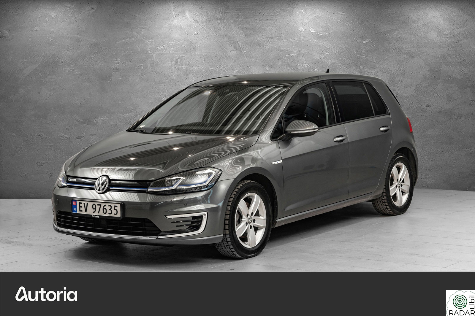 VOLKSWAGEN GOLF E-golf 136 hk exclusive kamp * ACTIVE INFO/SKINNSETER/+