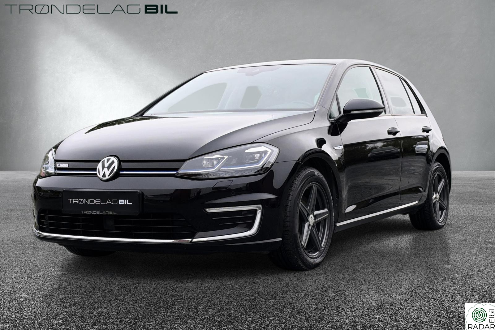 VOLKSWAGEN GOLF 136hk 230/300km Wltp*Skinn*R.kam*ACC*kr.1.445,-pr mnd!