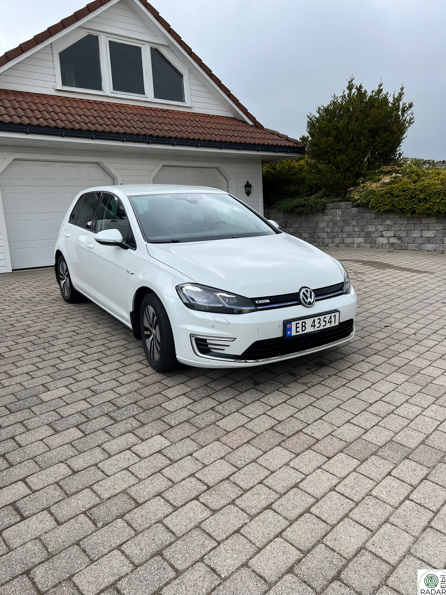 VOLKSWAGEN GOLF e-Golf Exclusive. ACC, Skinn, Active Info, Varmepumpe++