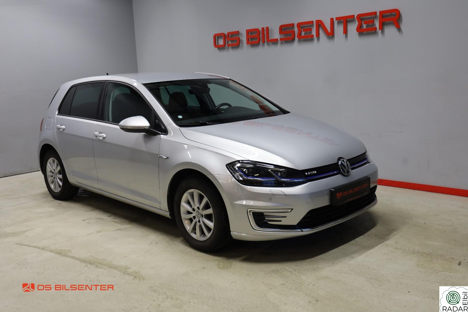 VOLKSWAGEN GOLF 136Hk Active Info,ACC,Ryggekam,P.Sensor,CarPlay,LED+