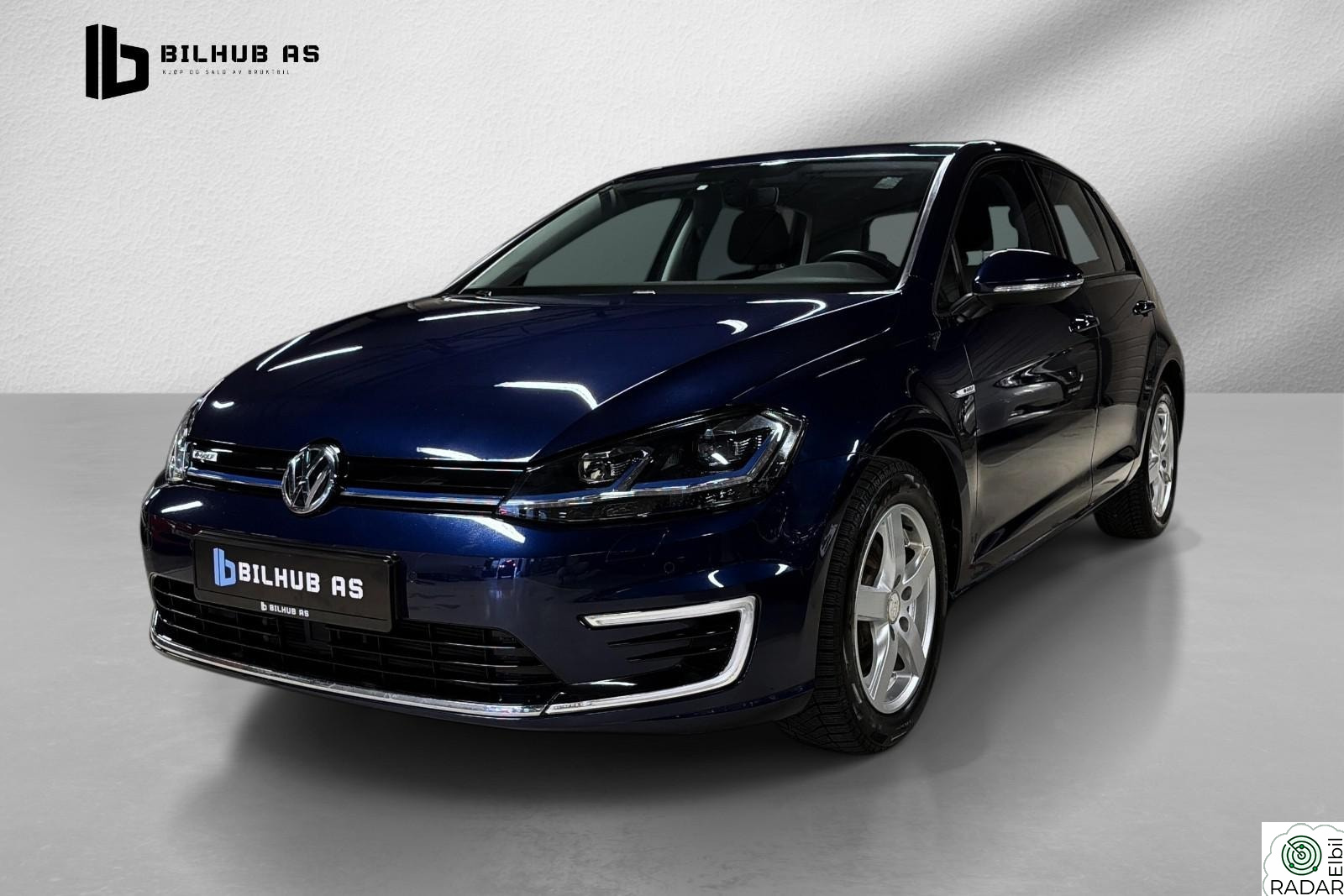 VOLKSWAGEN GOLF 300km. V.Pumpe Navi Sensorer Garanti ++